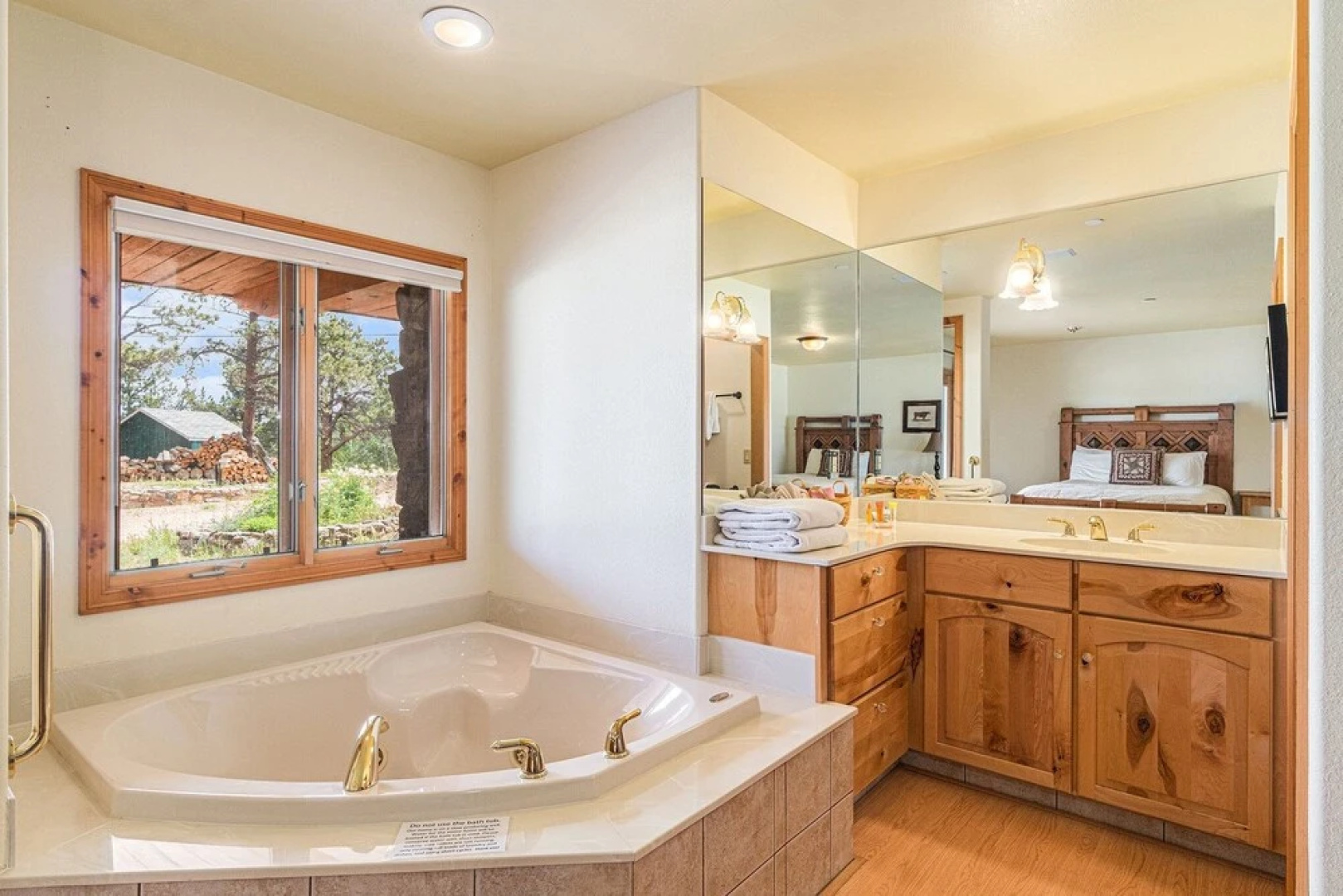 H7 at Hope Mountain -- 6-Bedroom Retreat Home at Allenspark Colorado 6 Home by RedAwning
