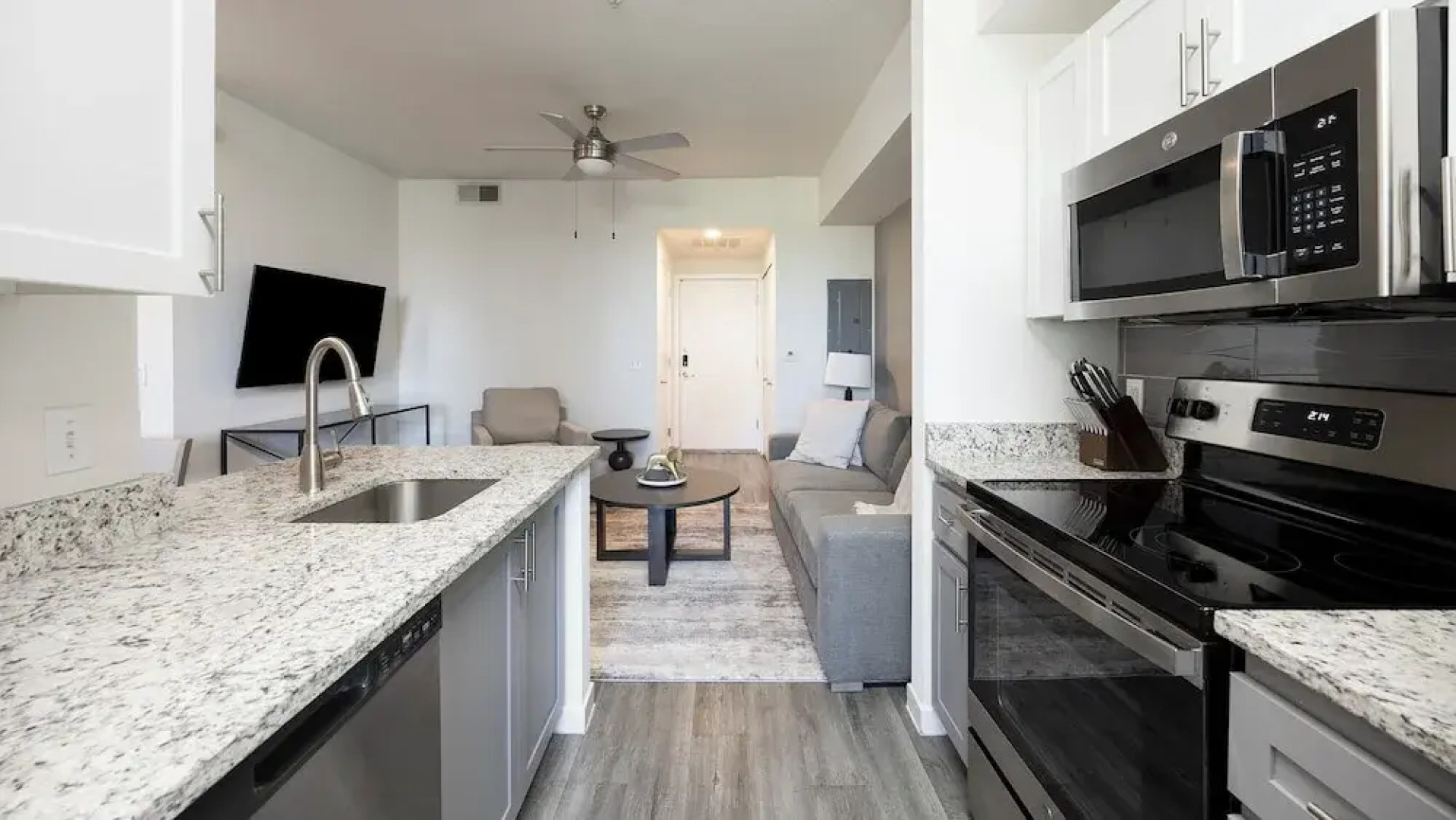 ASU-Tempe Apartments by Landing