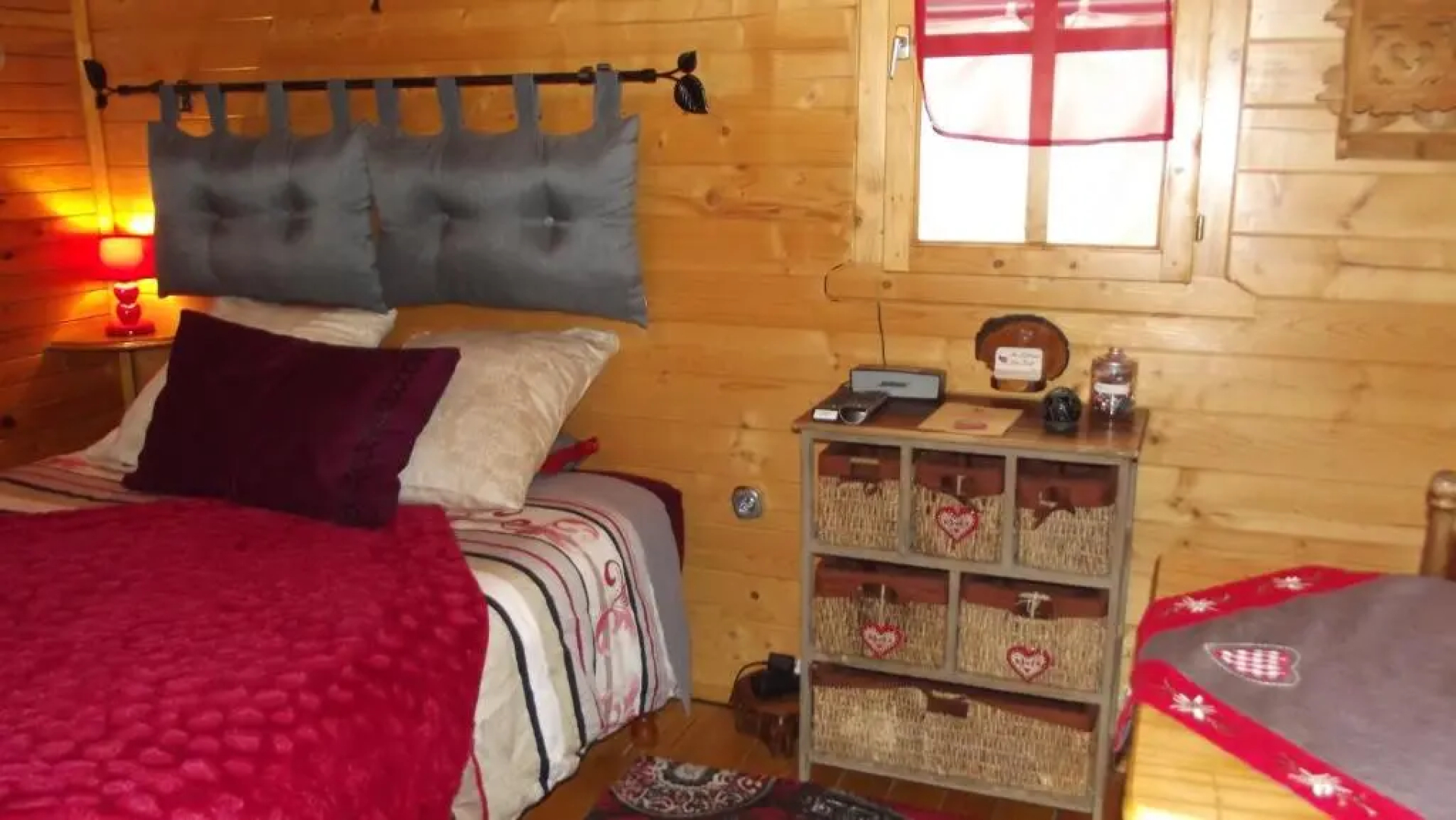 Au Cabanon Chez Nath - chbre d'hôtes - gîte
