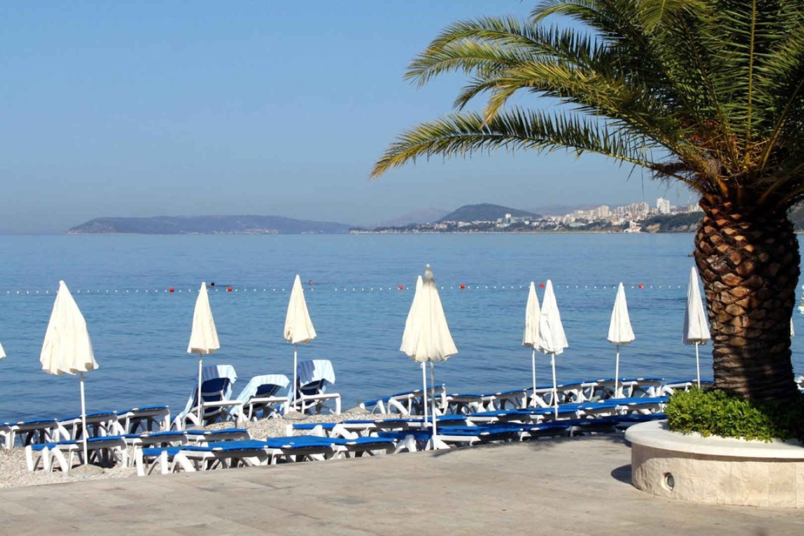 Apartment Vini- beautiful garden and terrase A4 Podstrana, Riviera Split