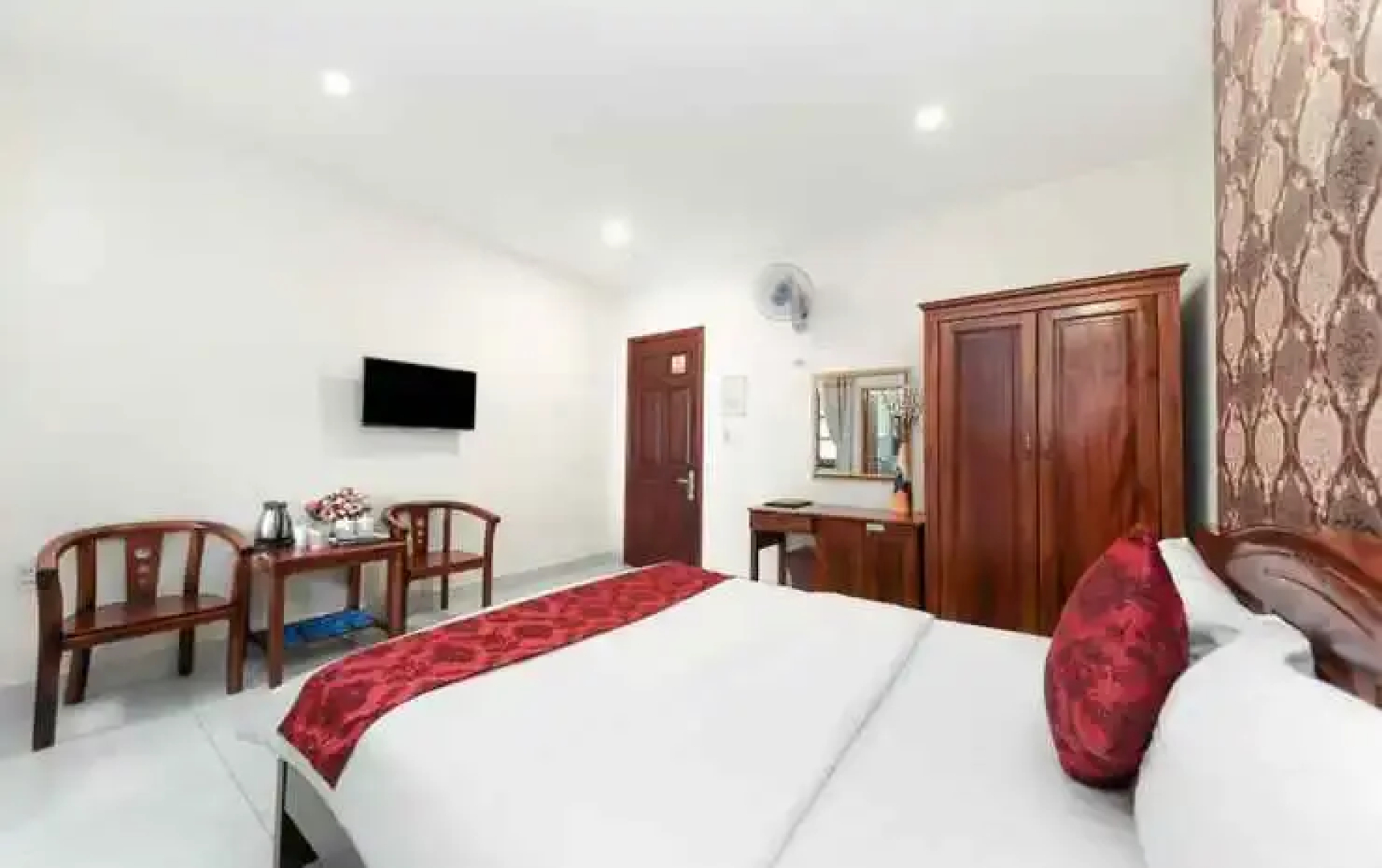 Minh Hoang Hotel
