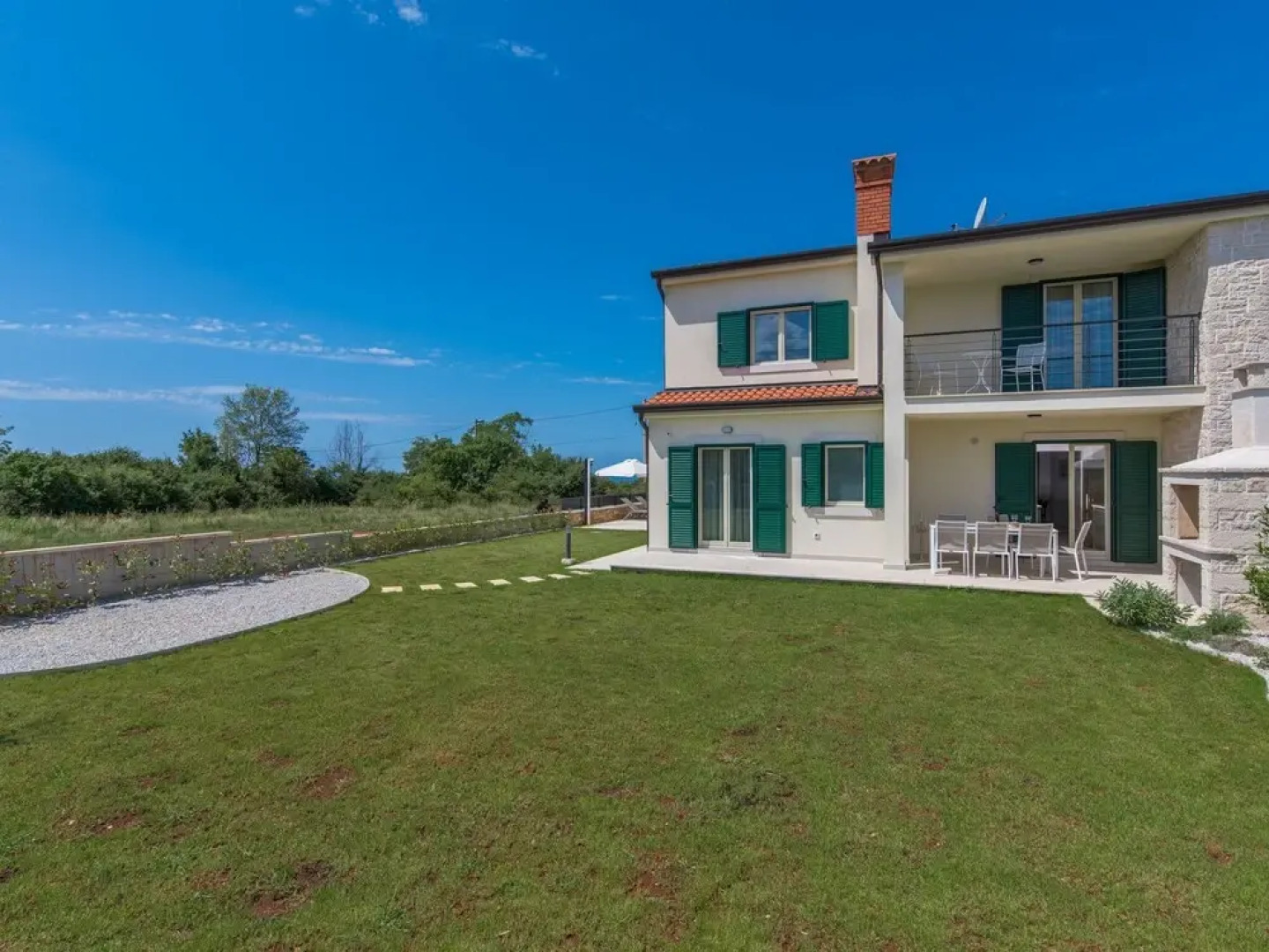 Holiday House  with private pool in a quiet location with garden and grill