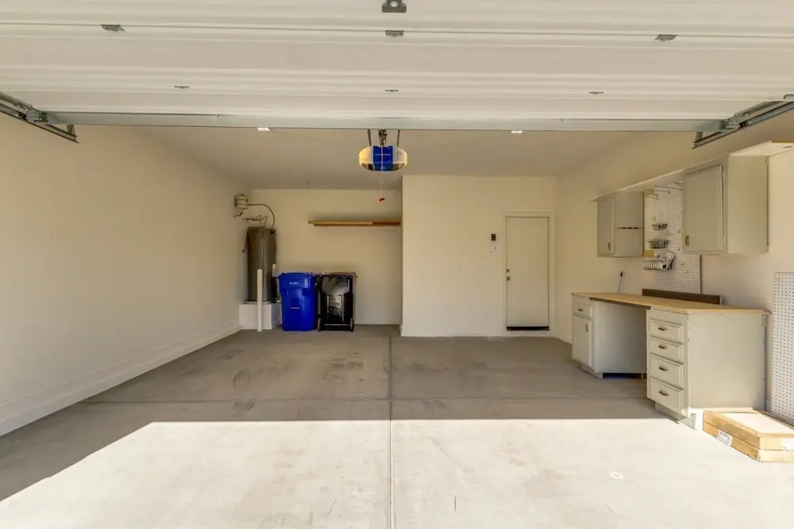 Surprise! New Home in Gated Community close to Golf, Shopping and Baseball by RedAwning