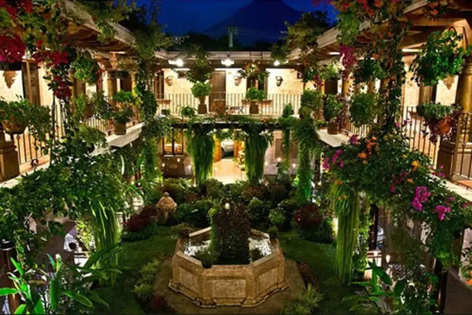 Hotel Genessis