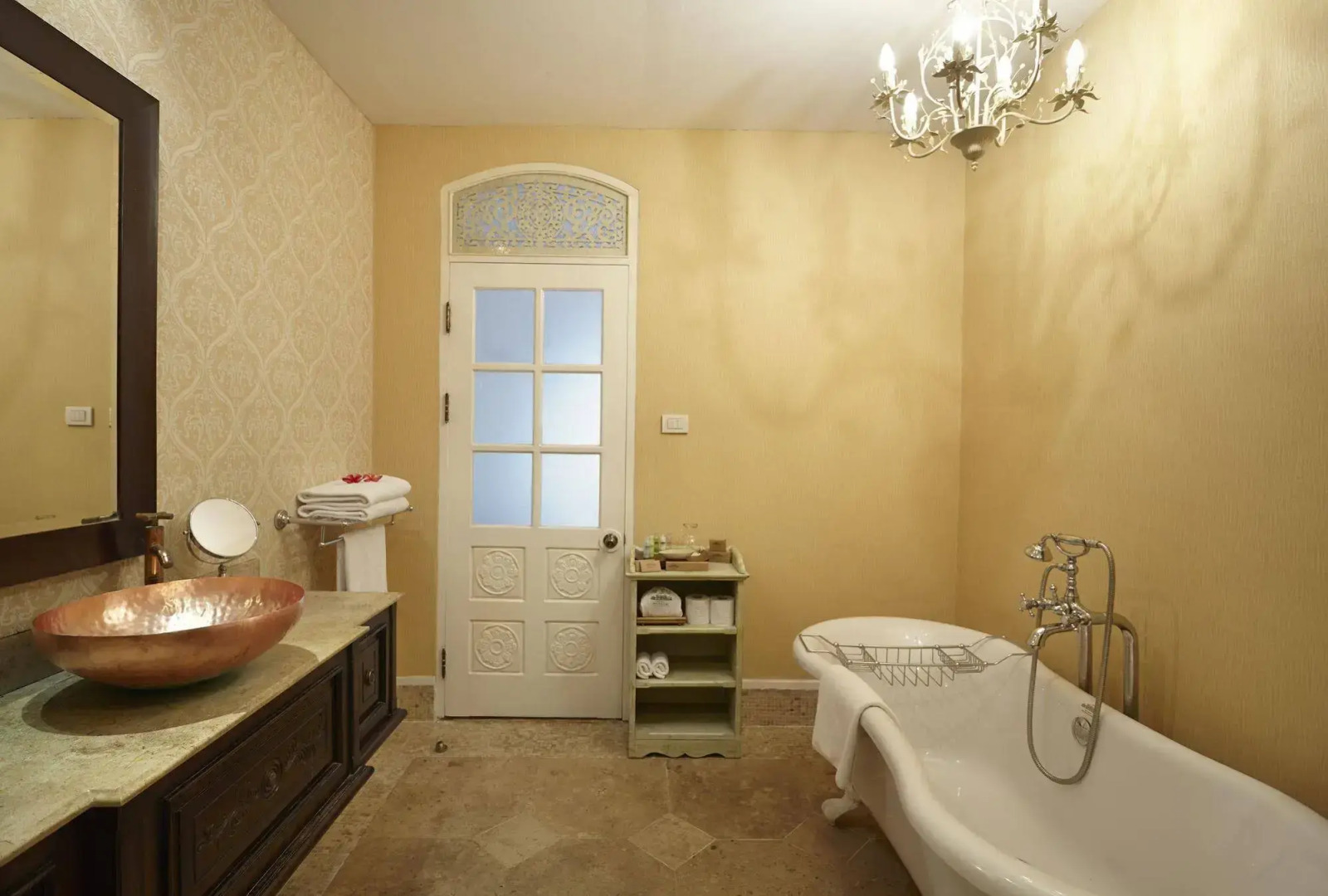 Villa Santi Hotel