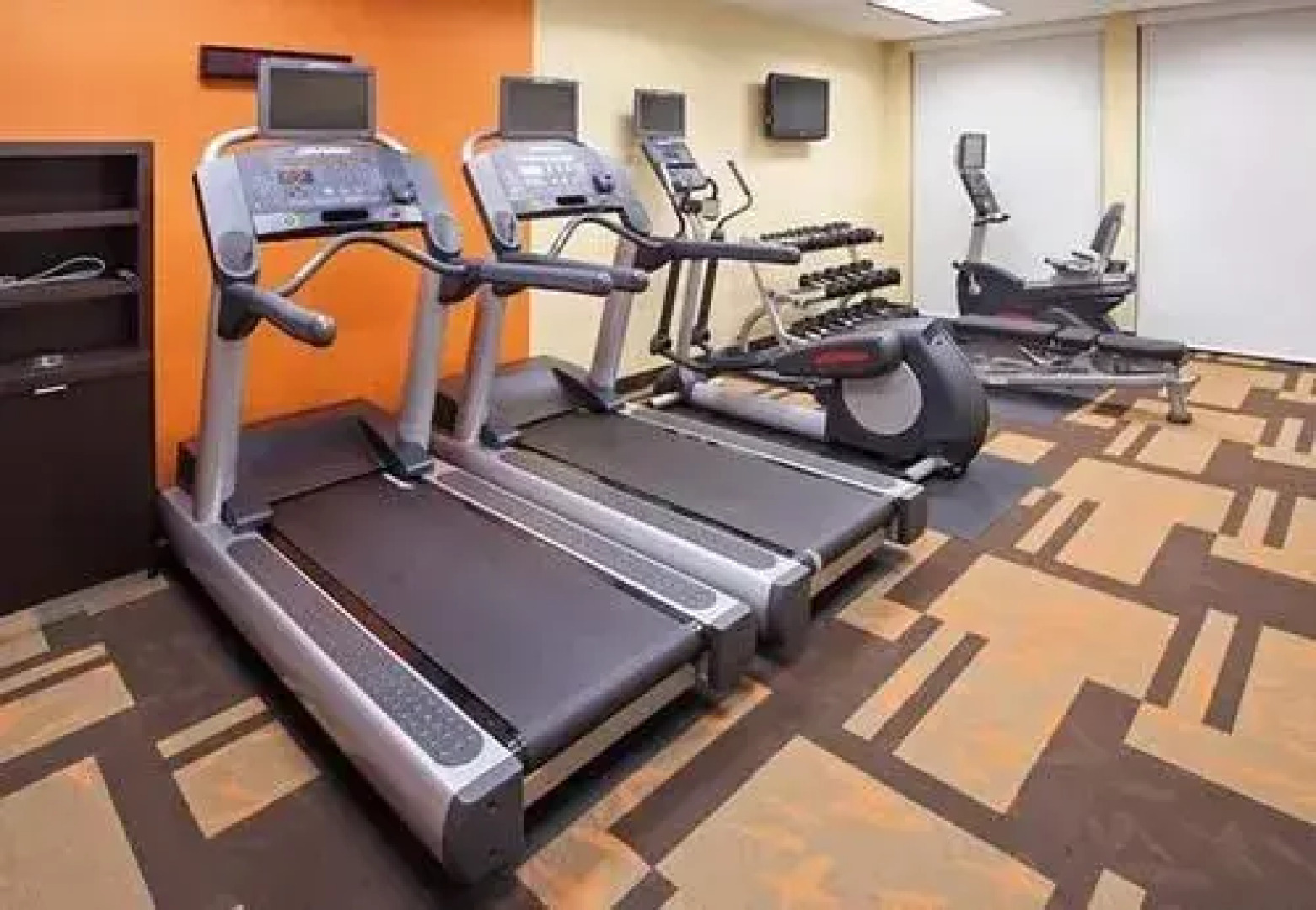 Courtyard Louisville Northeast