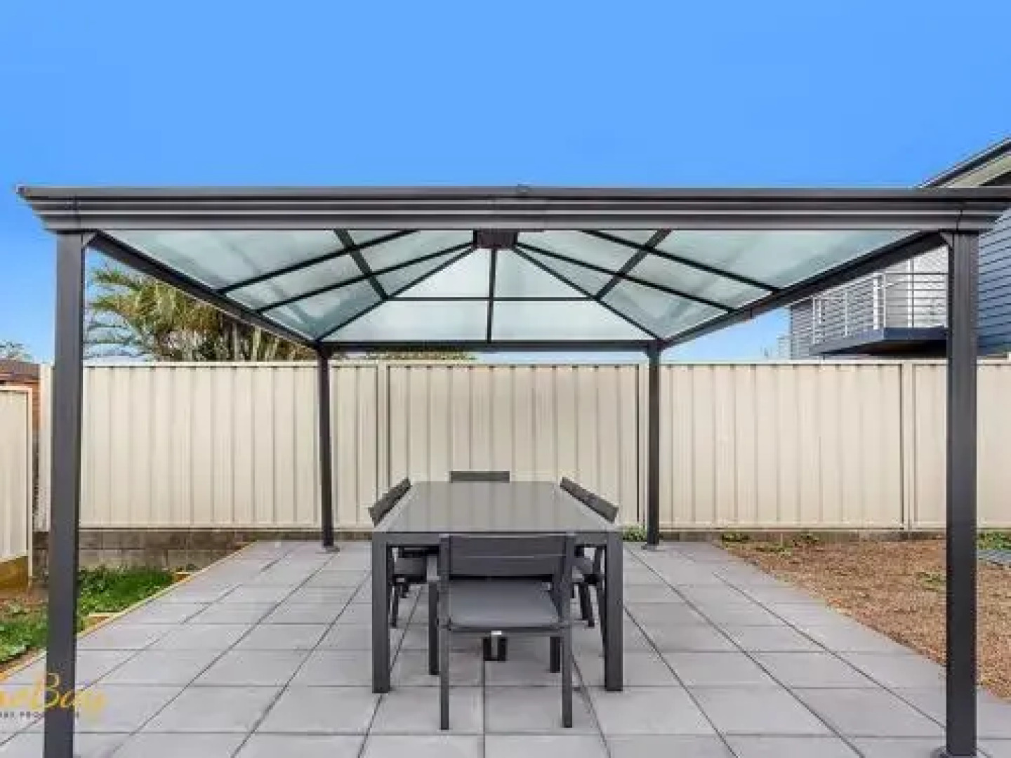 Pacific Paradise No.28 Anna Bay