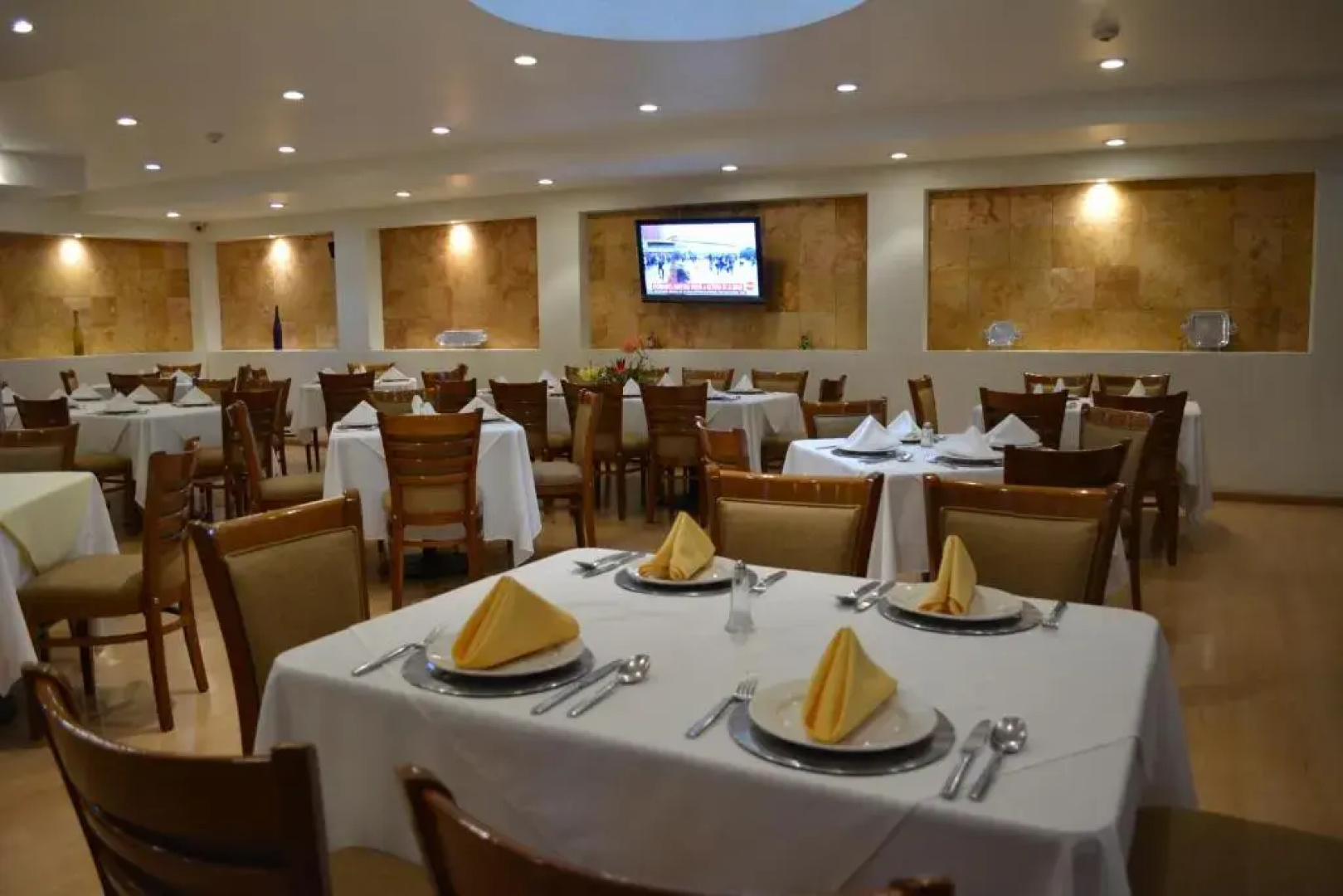 Hotel María Isabel