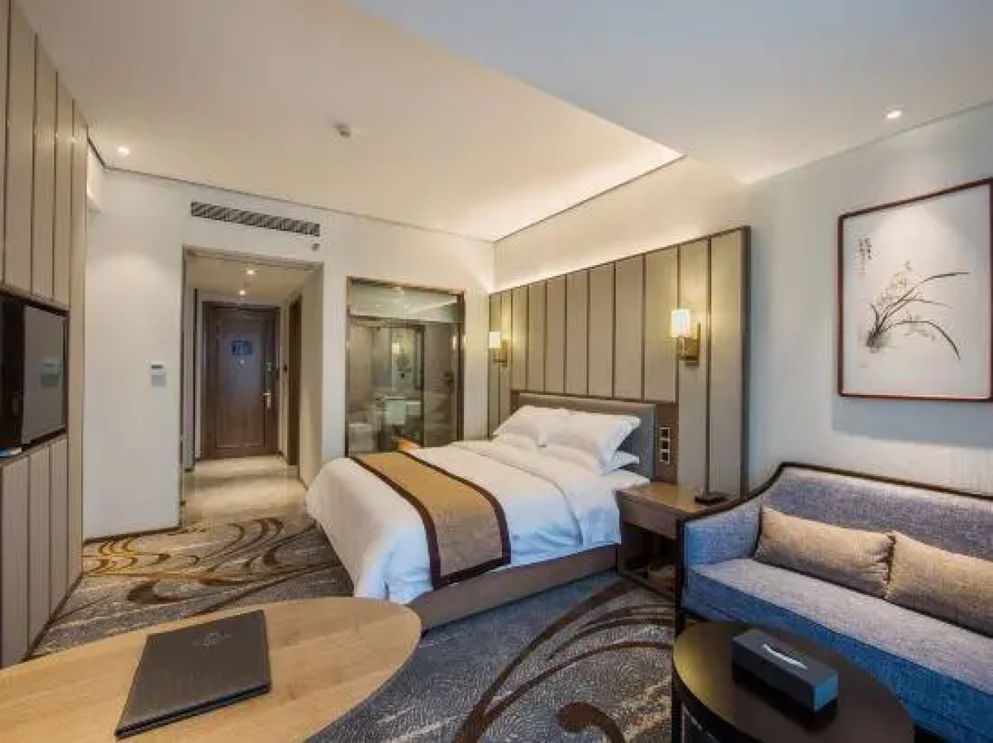 West City International Hotel