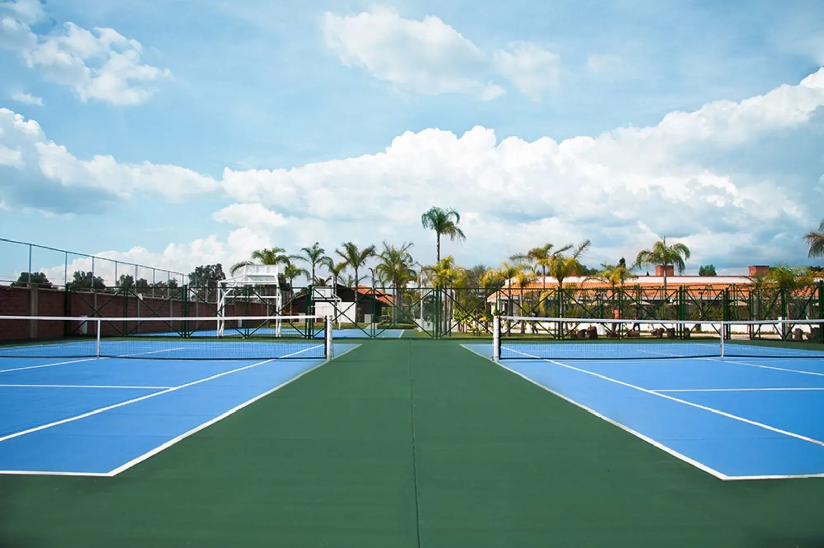 Hotel Ecce Inn & Spa
