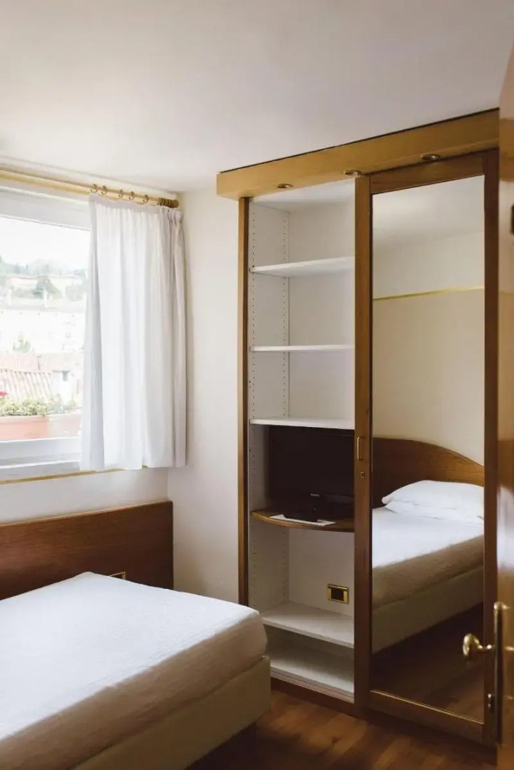 Hotel America