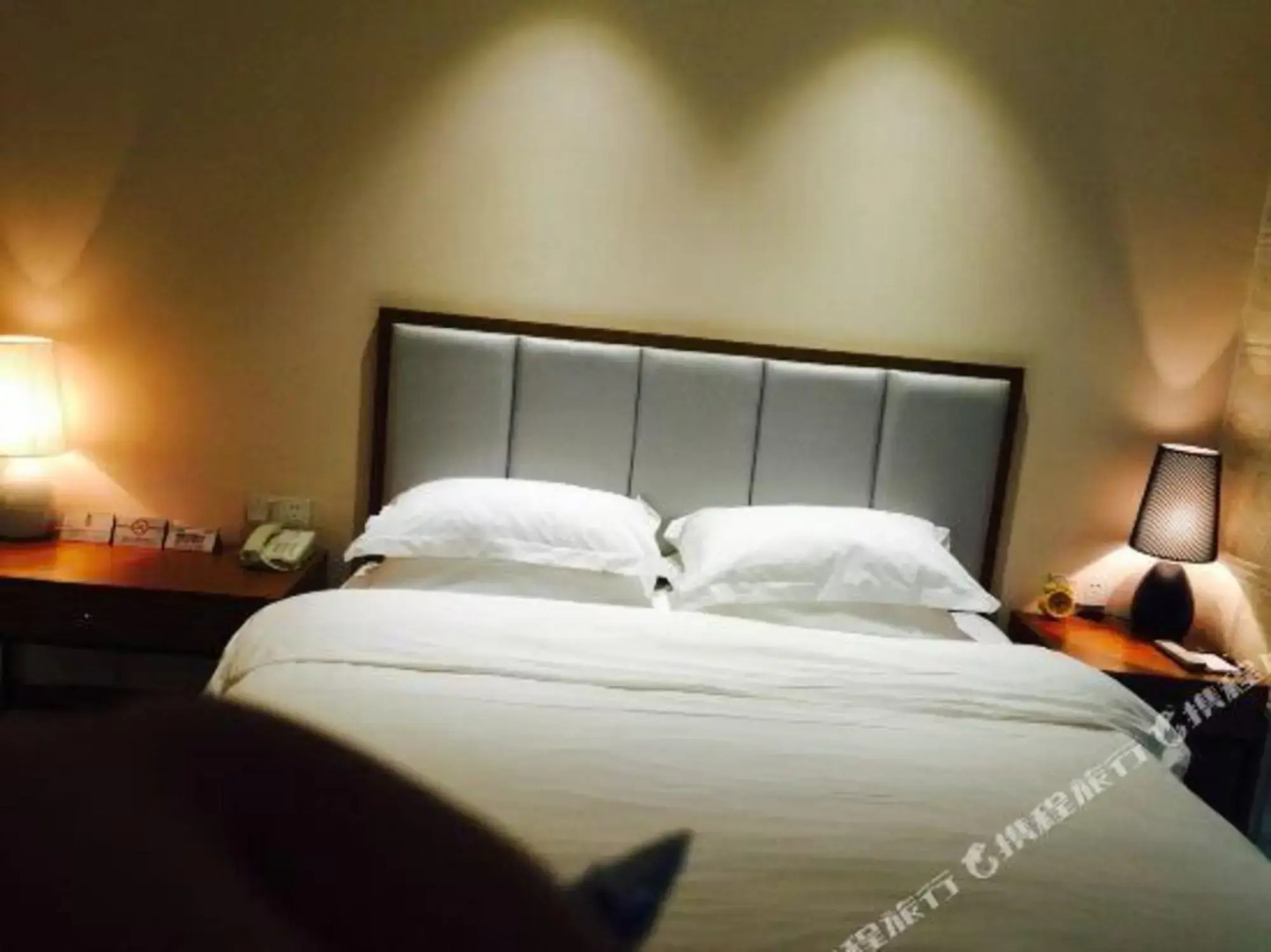 Super 8 Kaifeng City Government