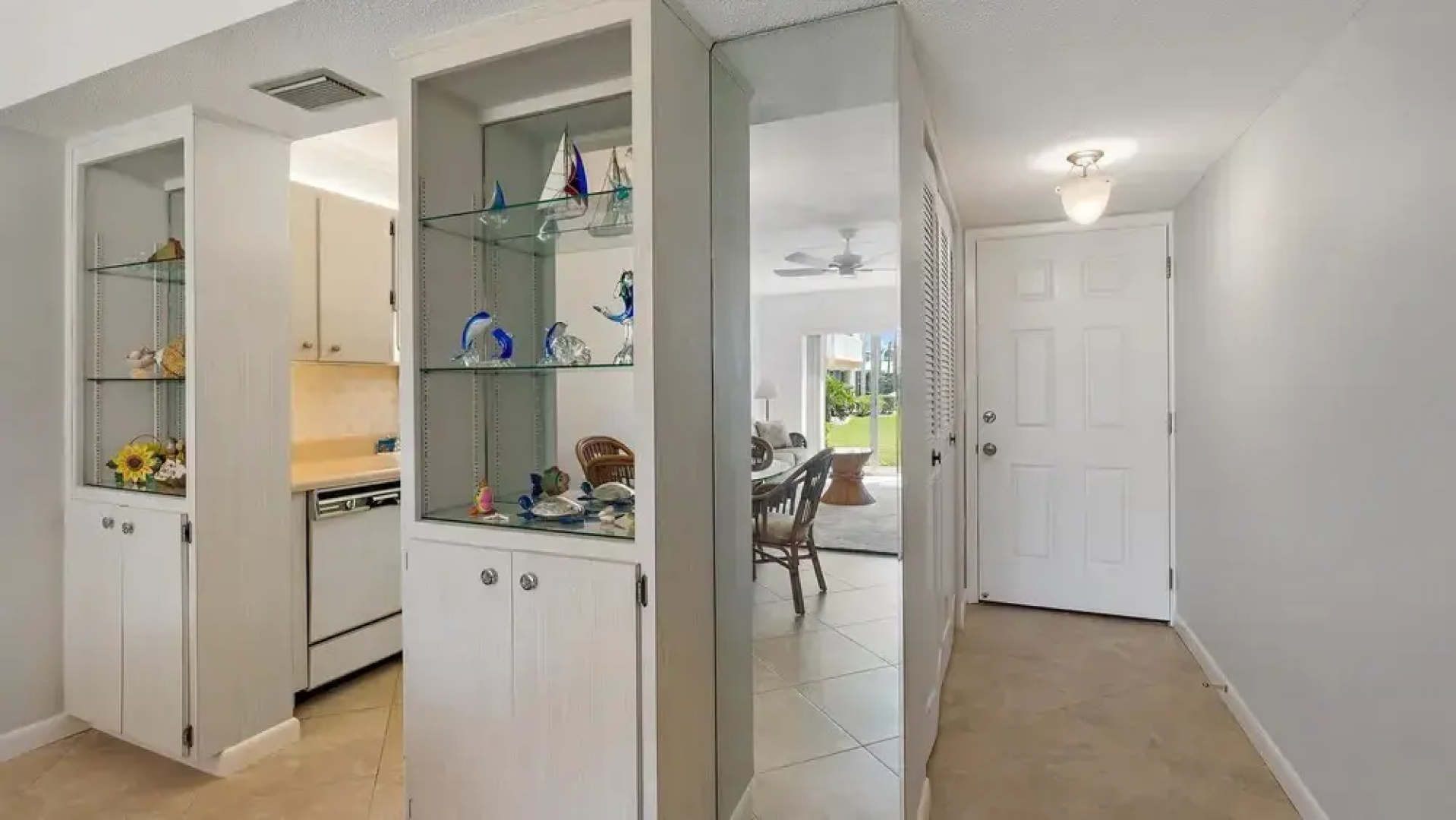 Beach Harbor Hideaway 1 Bedroom Condo by RedAwning