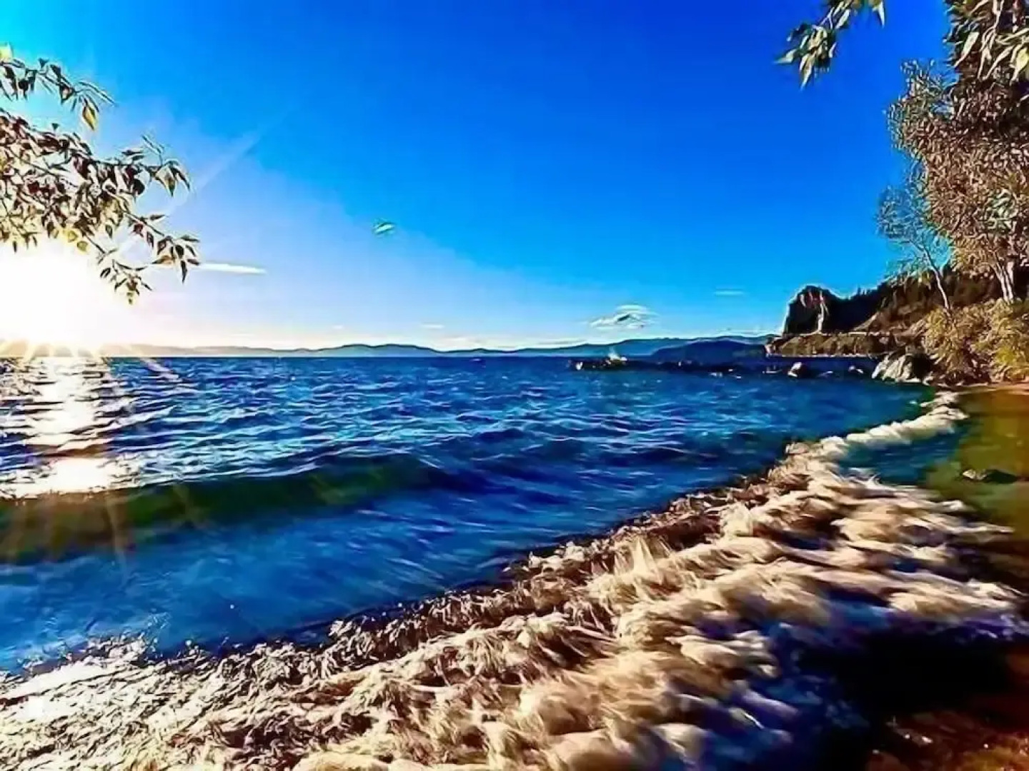 Mv49 Lake Tahoe a Block From the Caverock Beach