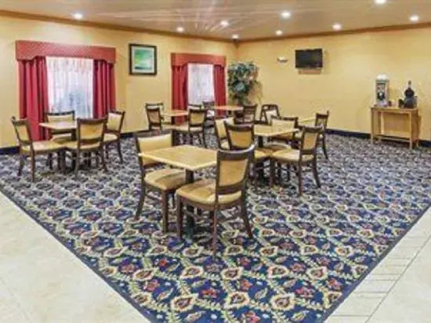 La Quinta Inn & Suites by Wyndham Ada