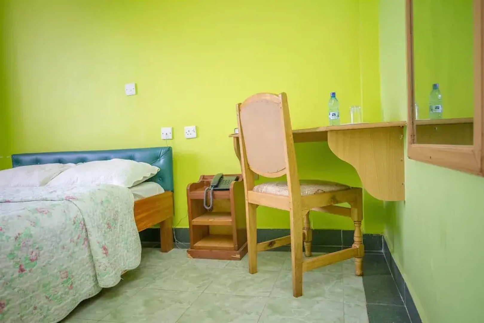 Hillside Grand Hotel