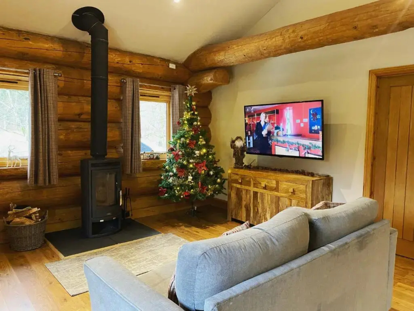 Ewes Water Log Cabins