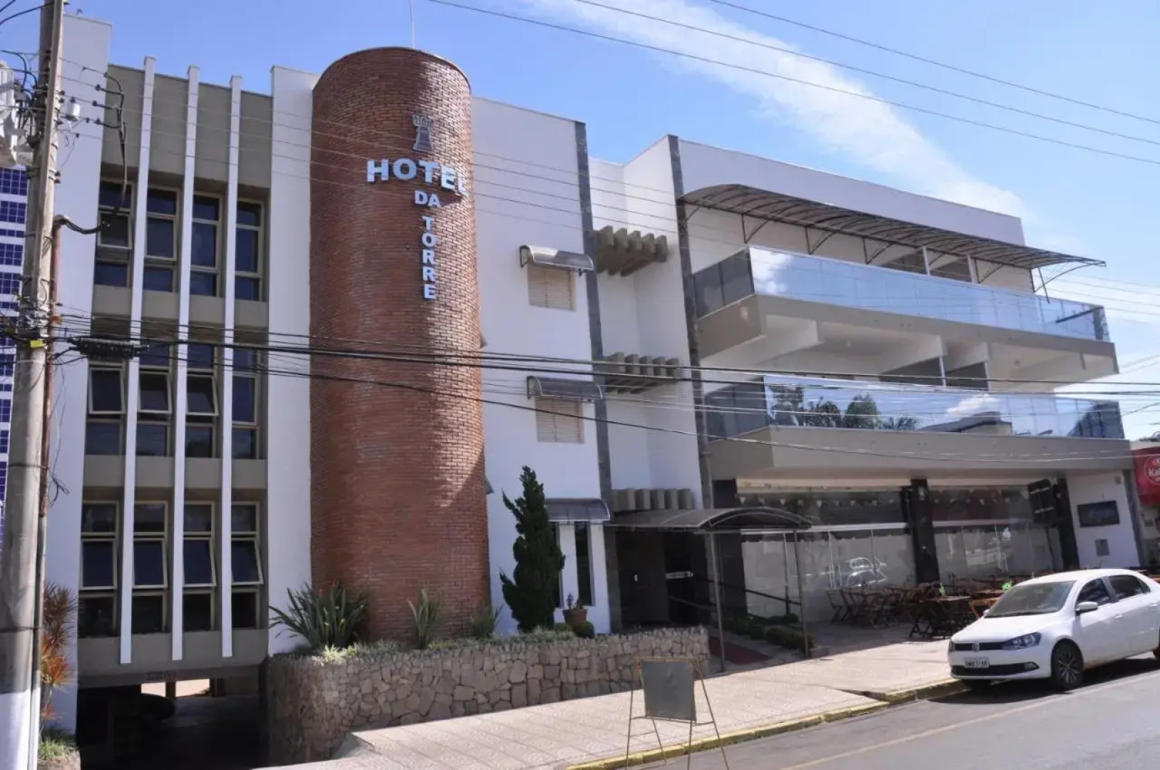 Carlton Plaza Torre