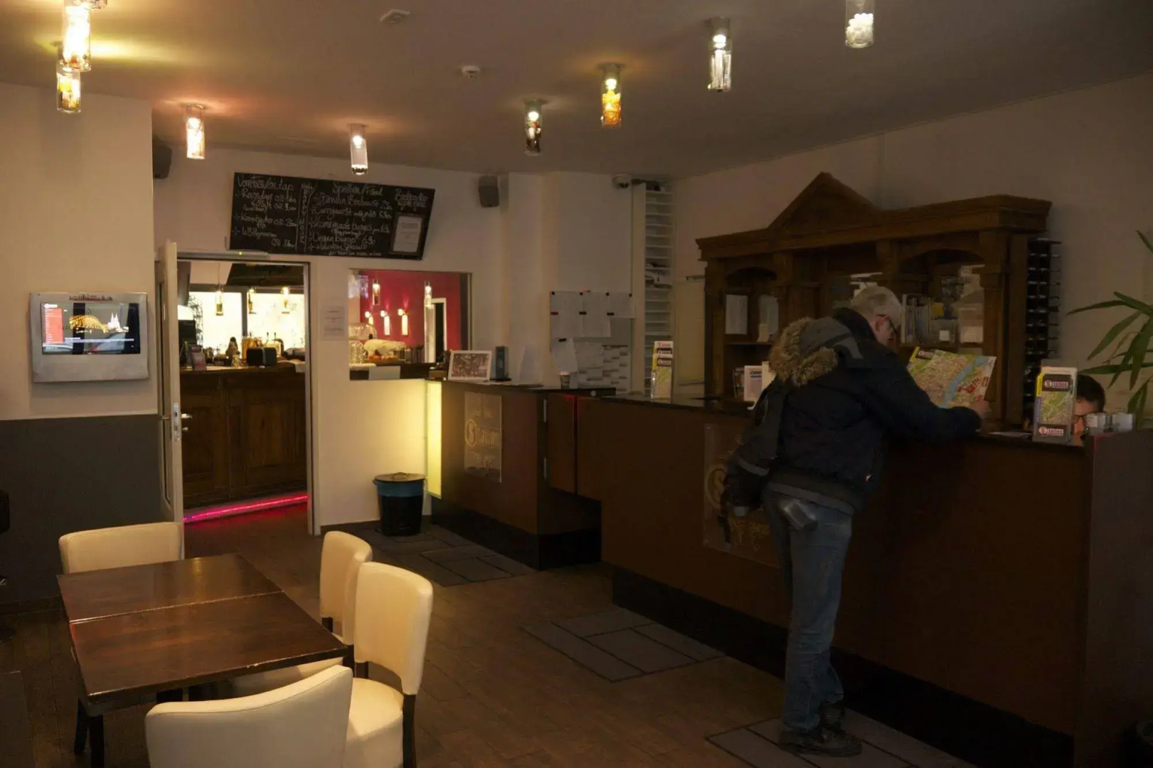 Station Hostel For Backpackers