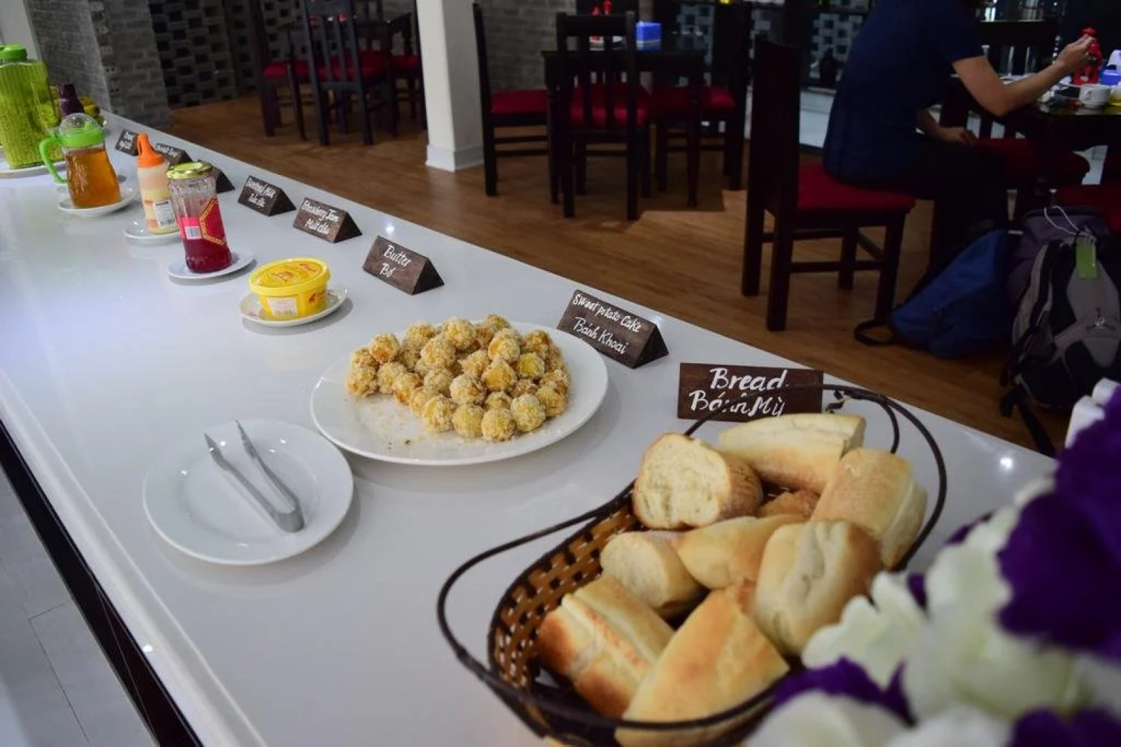 Phuong Nam Mountain View Hotel