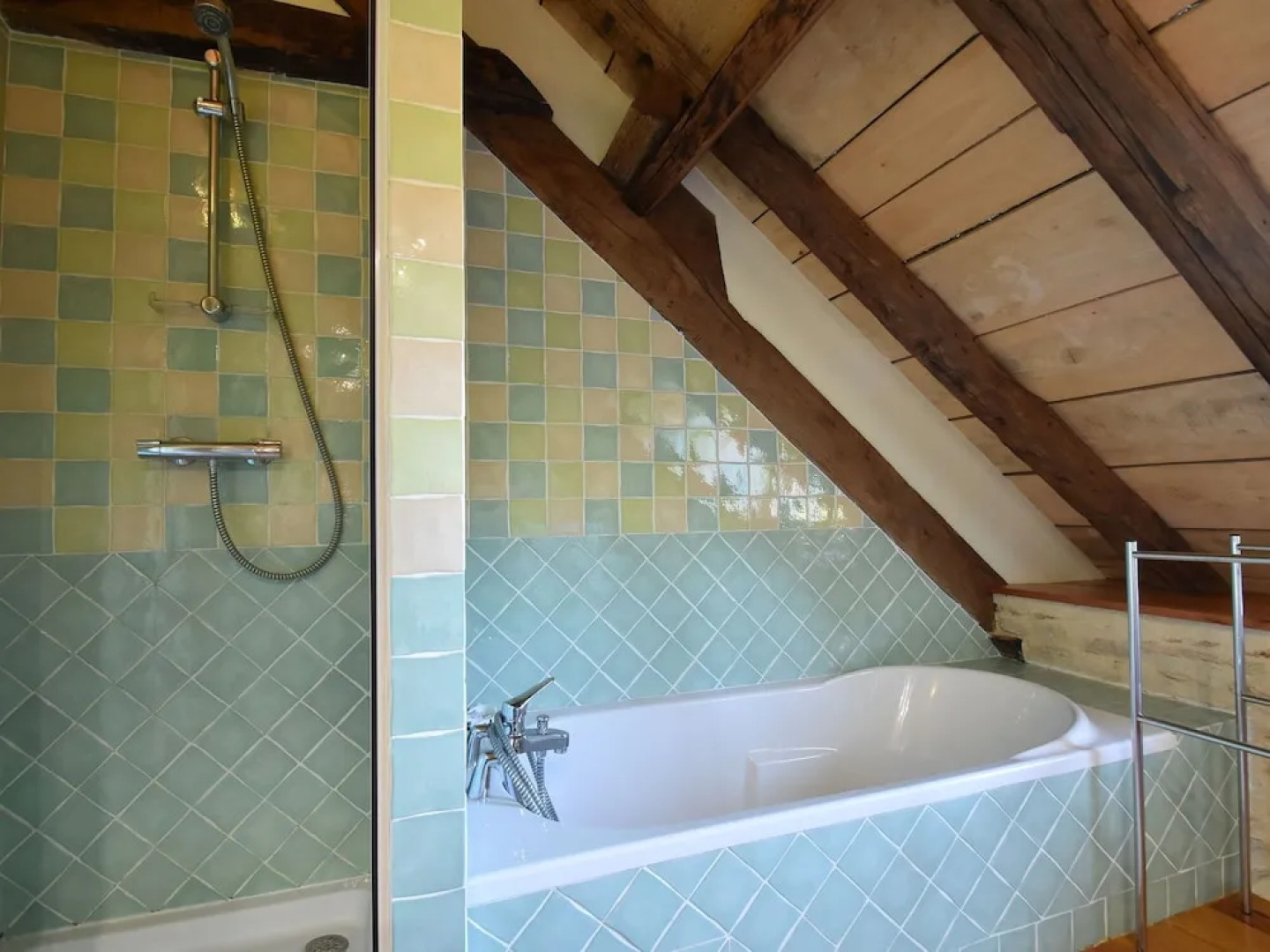 Modern Holiday Home in Saint-geniès With Private Pool