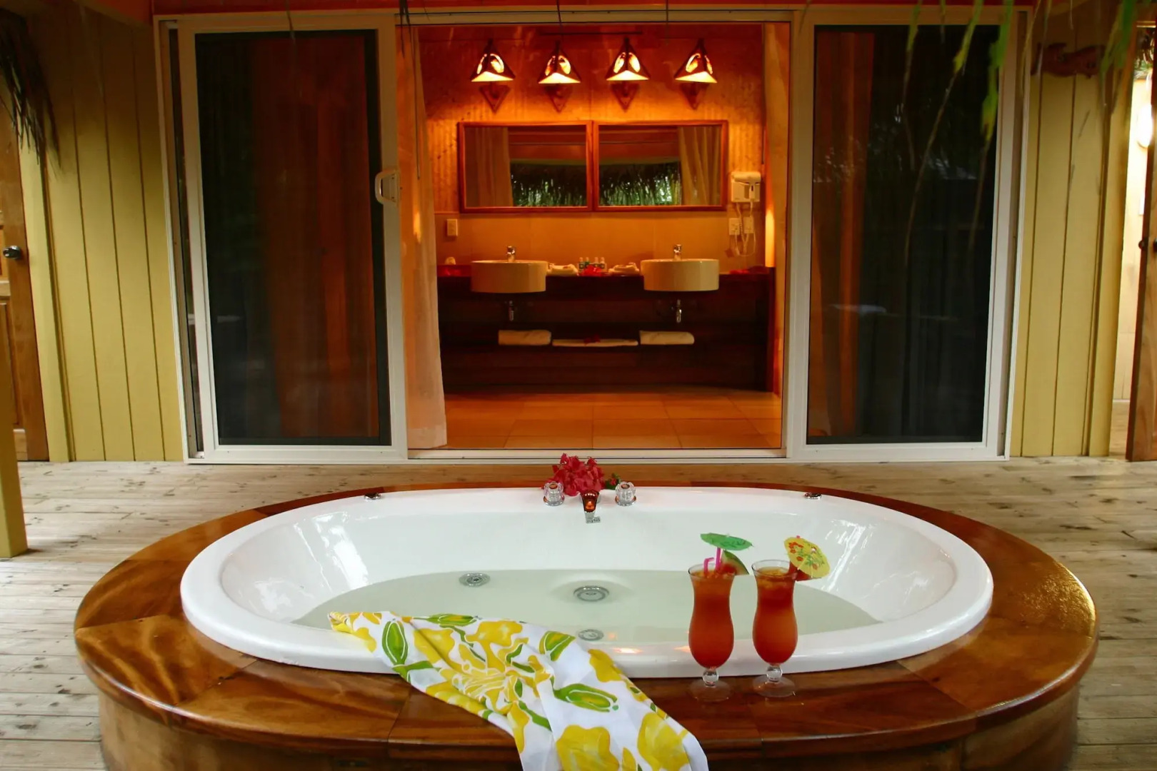 The Rarotongan Beach Resort & Lagoonarium