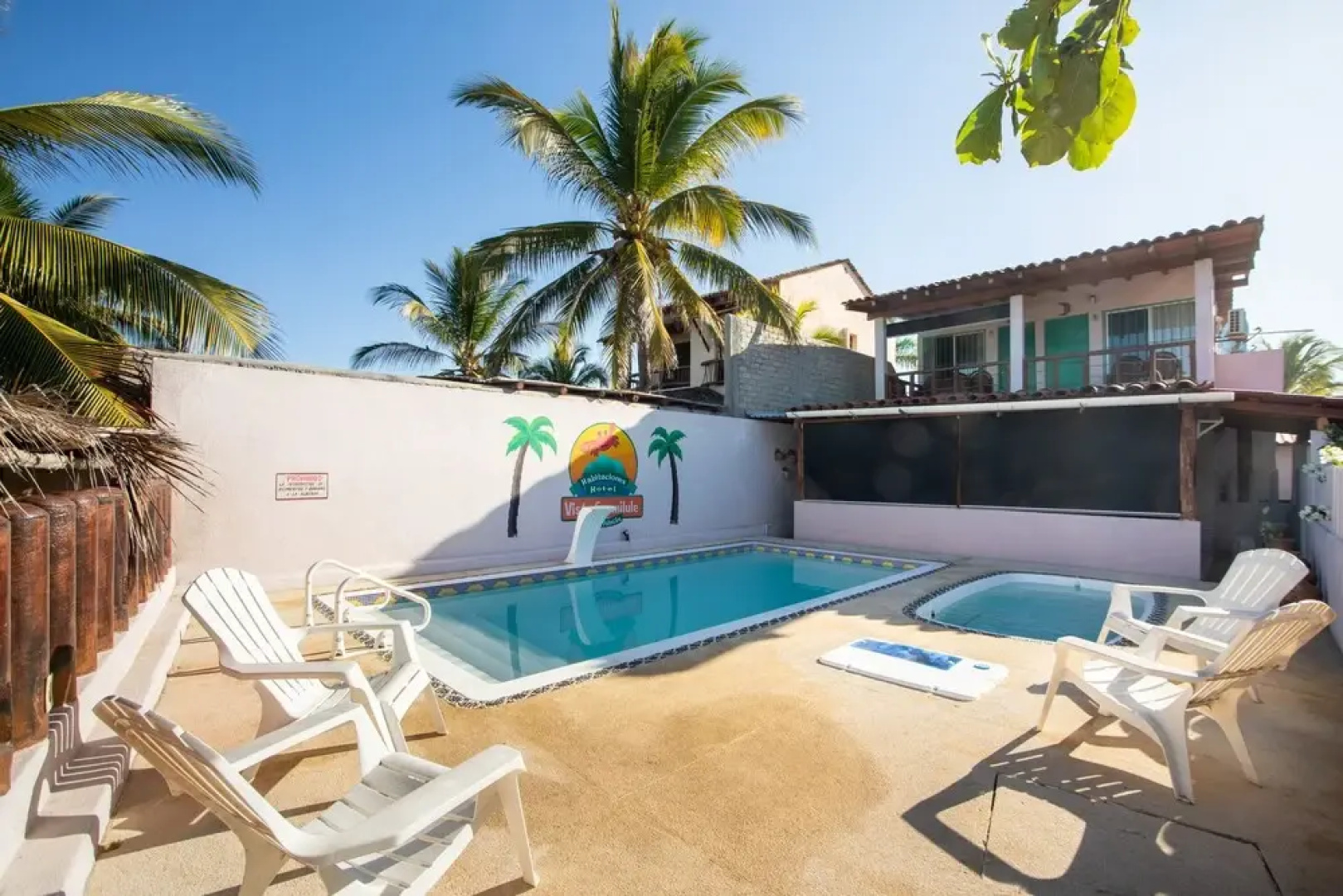 Hotel Vista Guamilule
