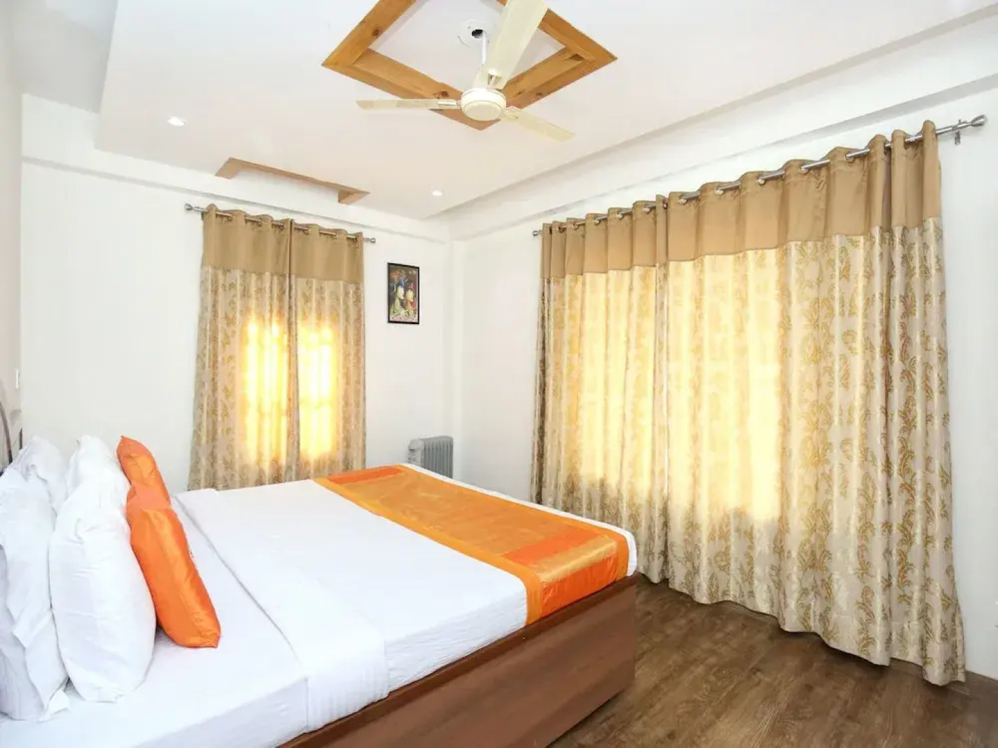 OYO 12185 Home Wayside Villa 3BHK Apartment Kasauli