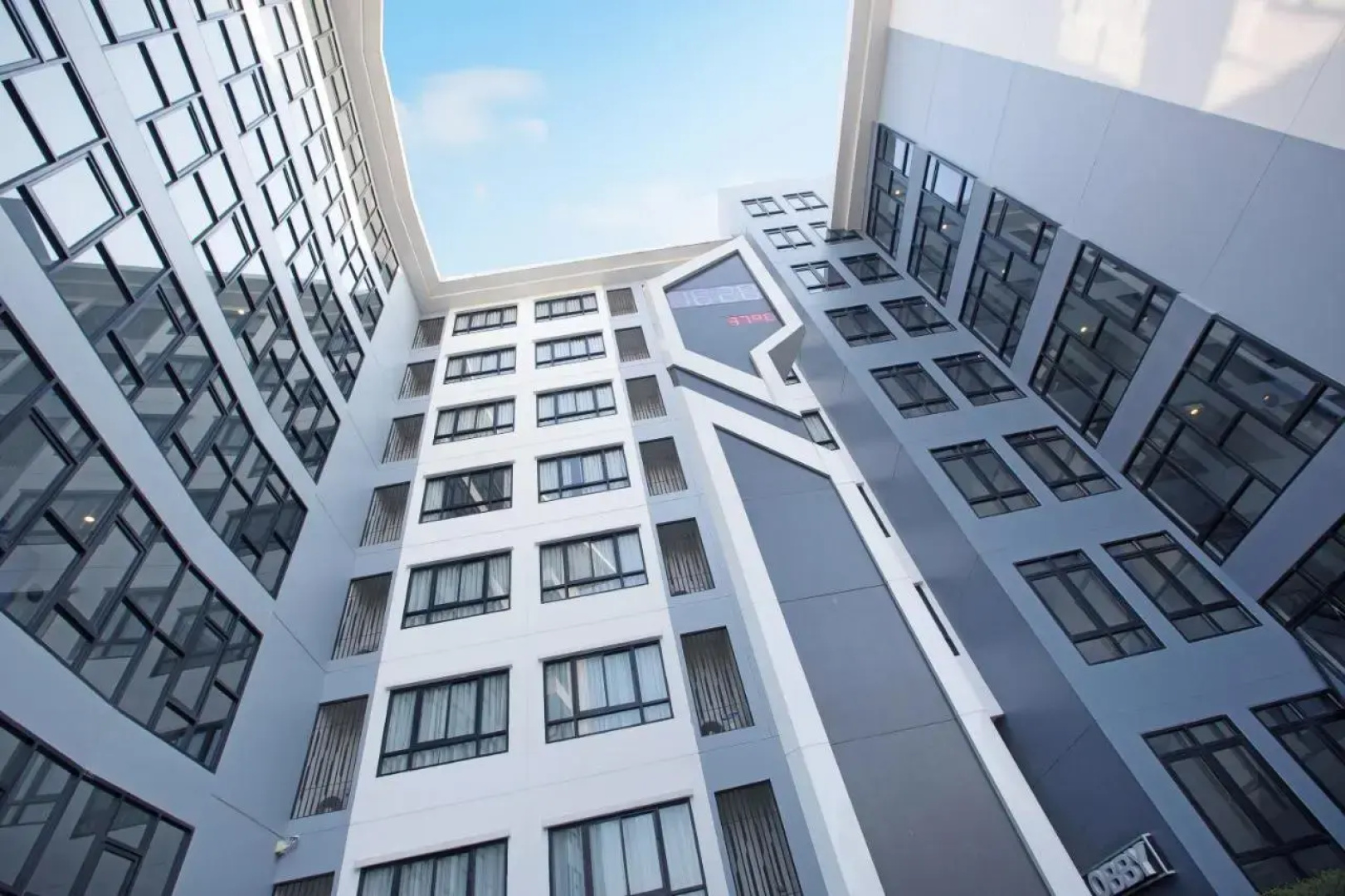 Отель Xen Hotel Nakhon Pathom