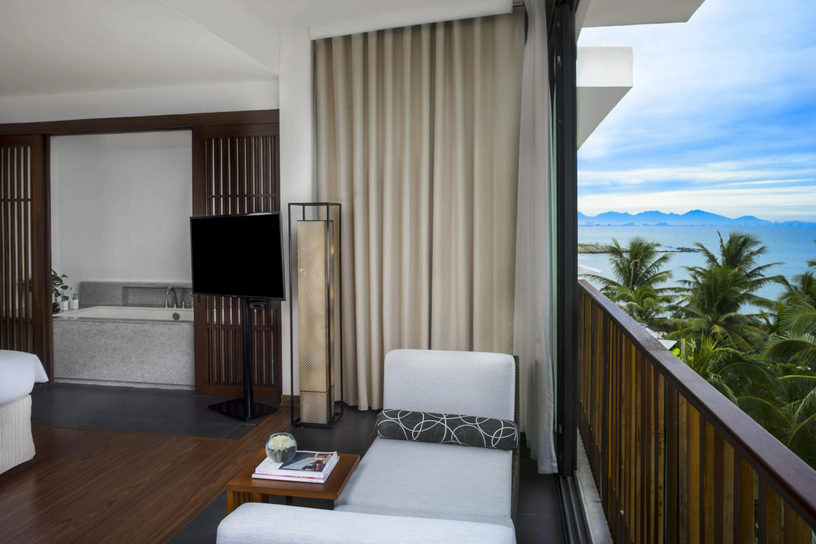 Sunrise Premium Resort Hoi An