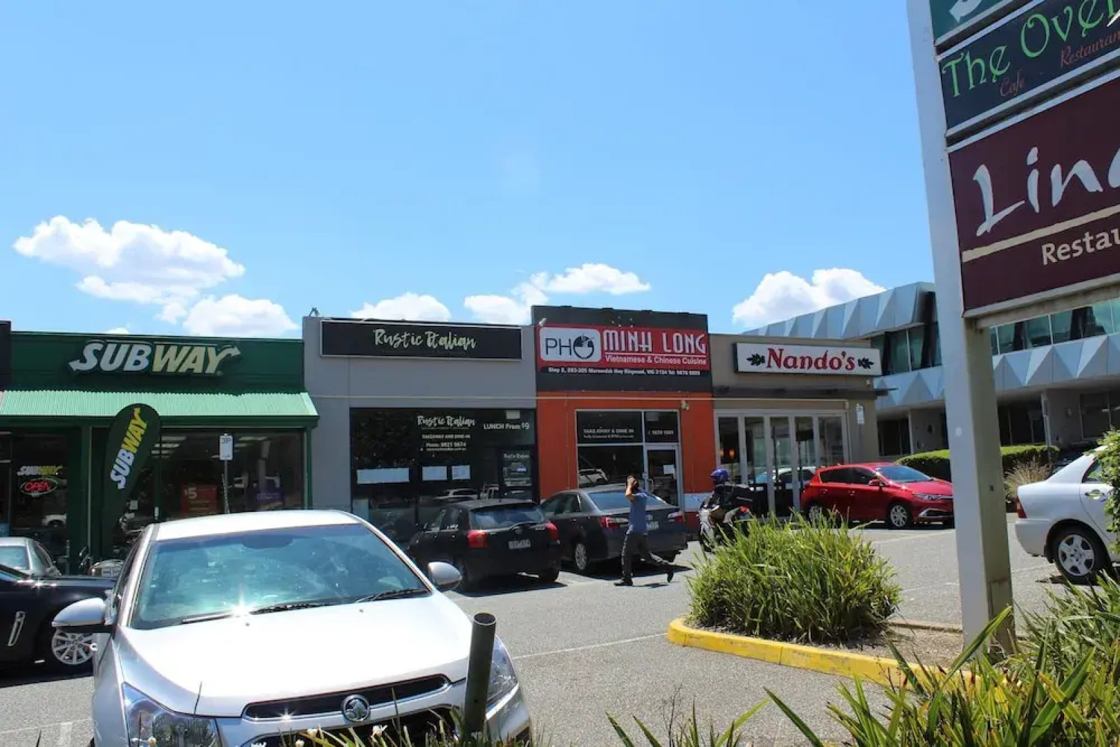 Australian Home Away Ringwood at Bardia