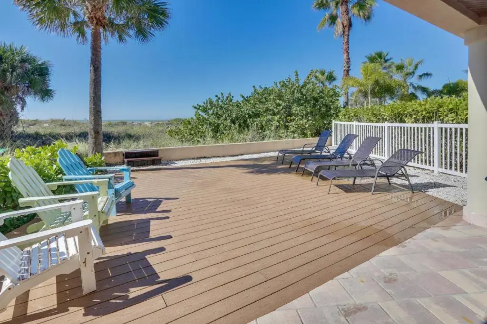 Seaclusion Beach Townhome