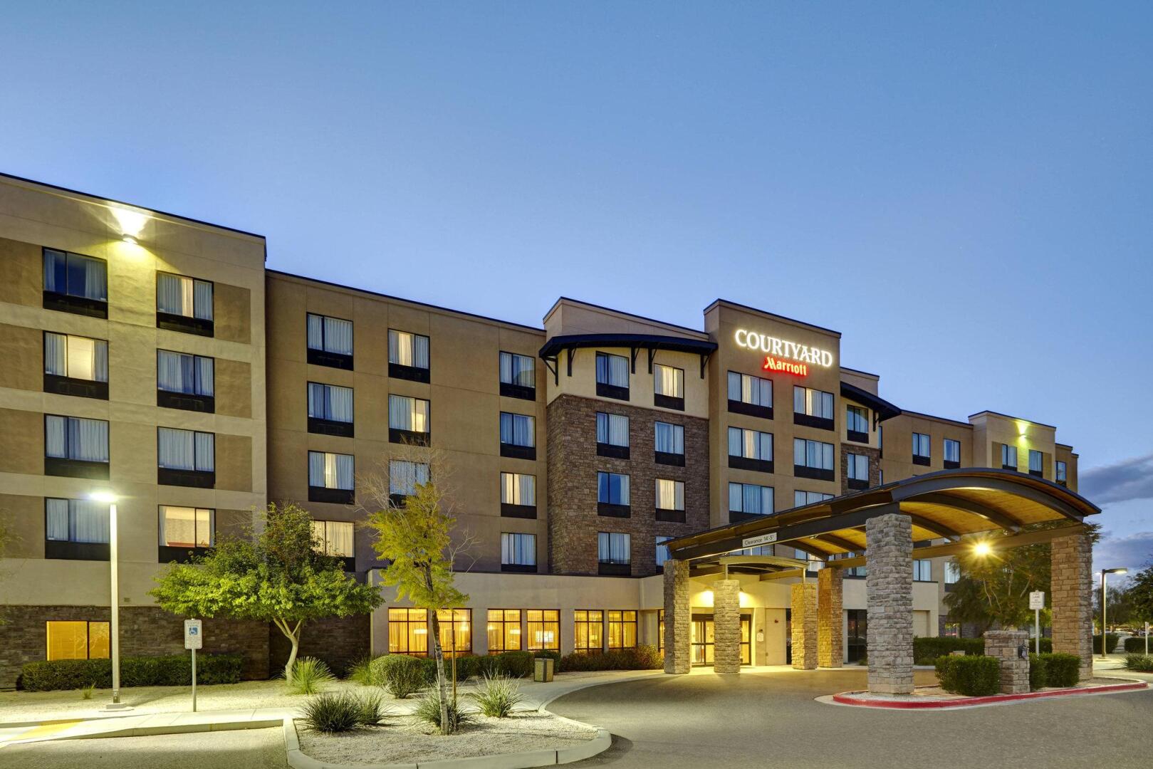 Courtyard by Marriott Phoenix North/Happy Valley