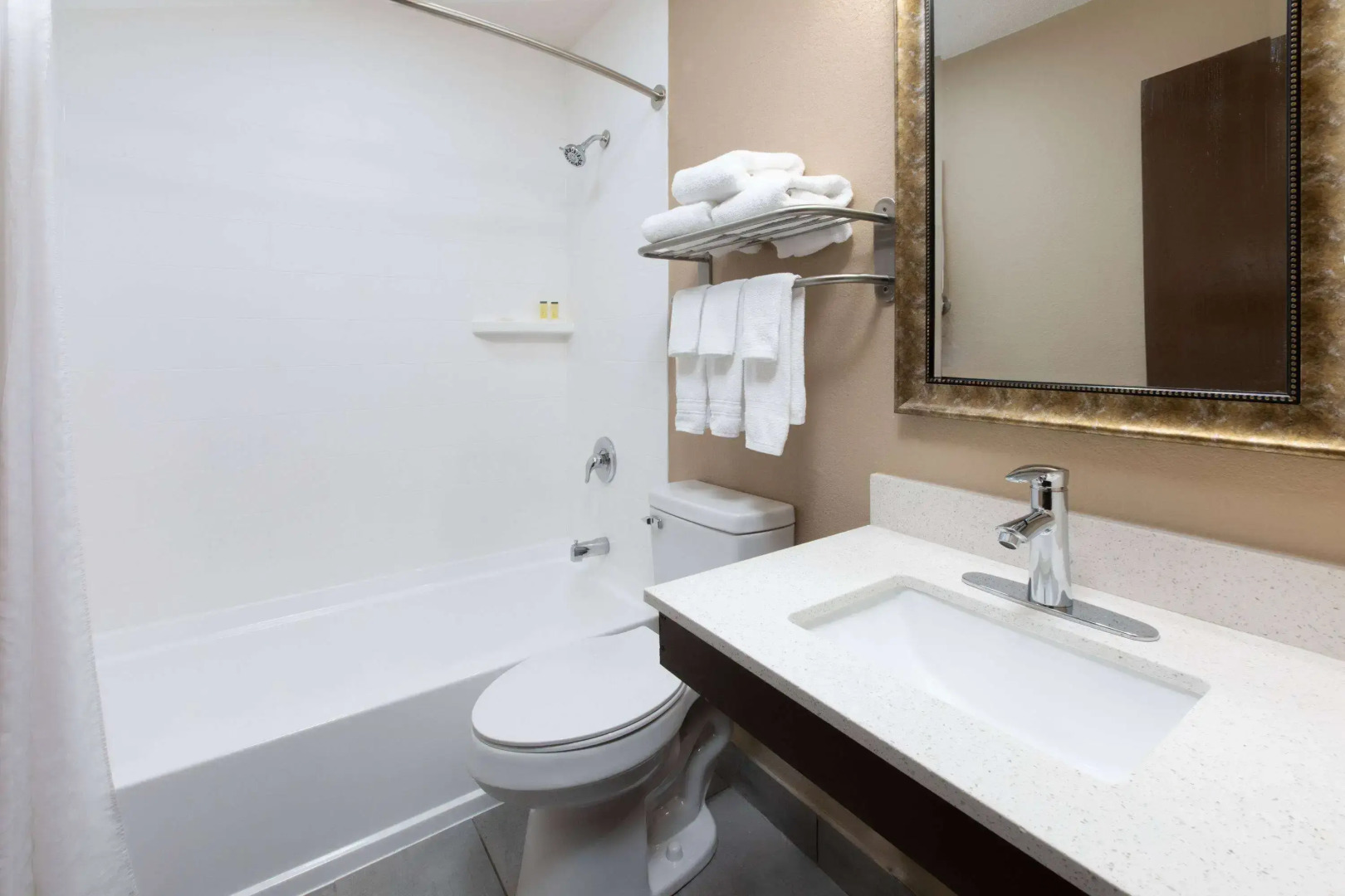 Super 8 by Wyndham Summersville/New River National Park