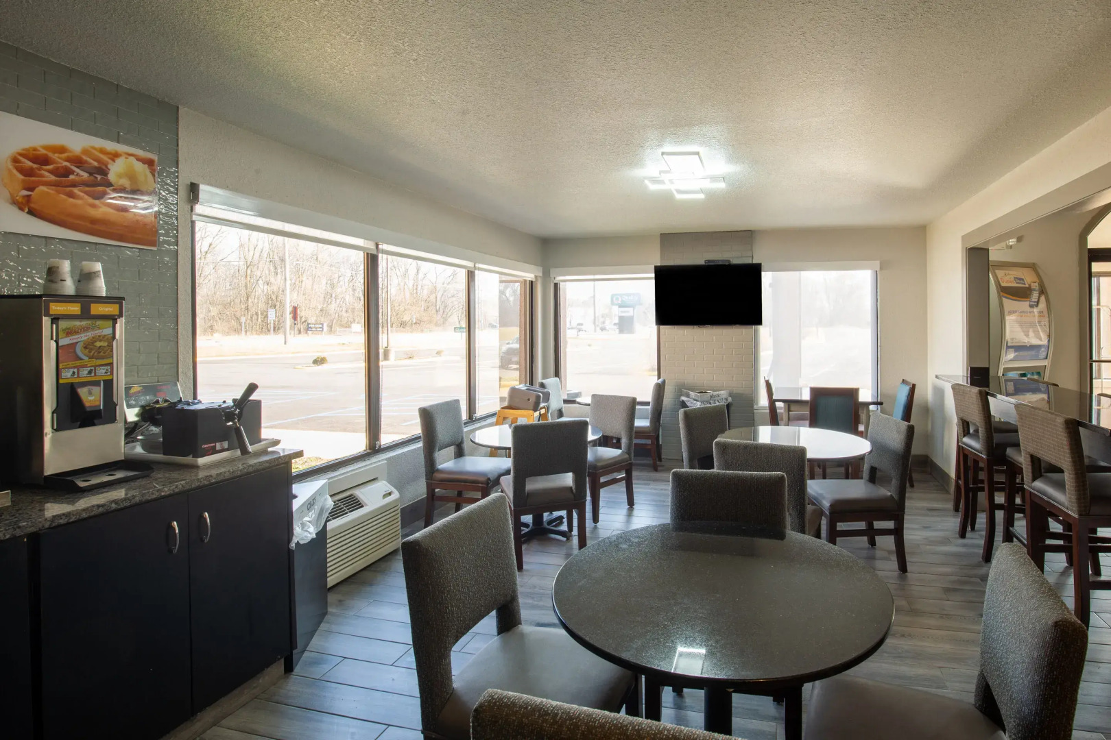 Quality Inn & Suites