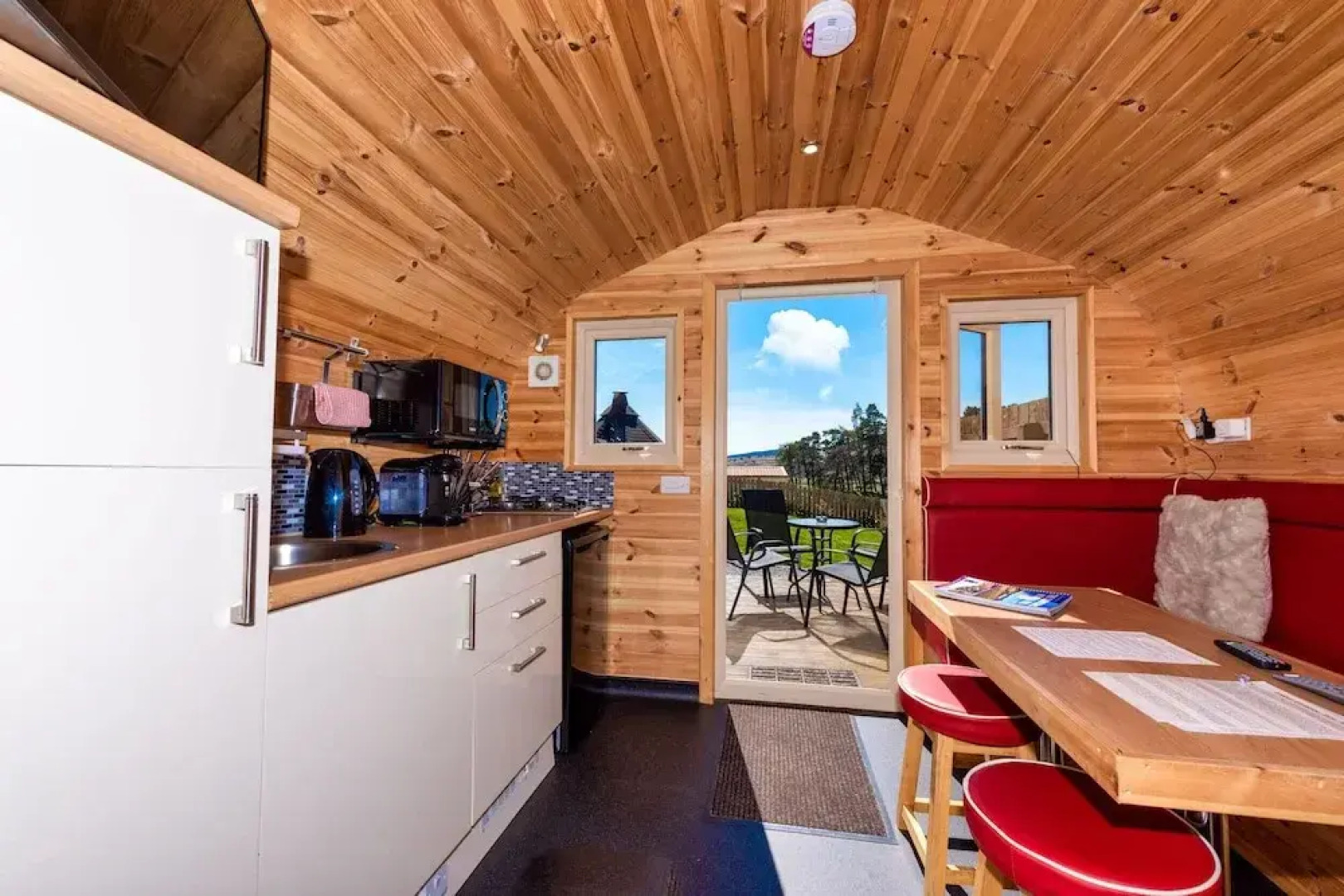 Tigh an Each B&B & Laggan Glamping