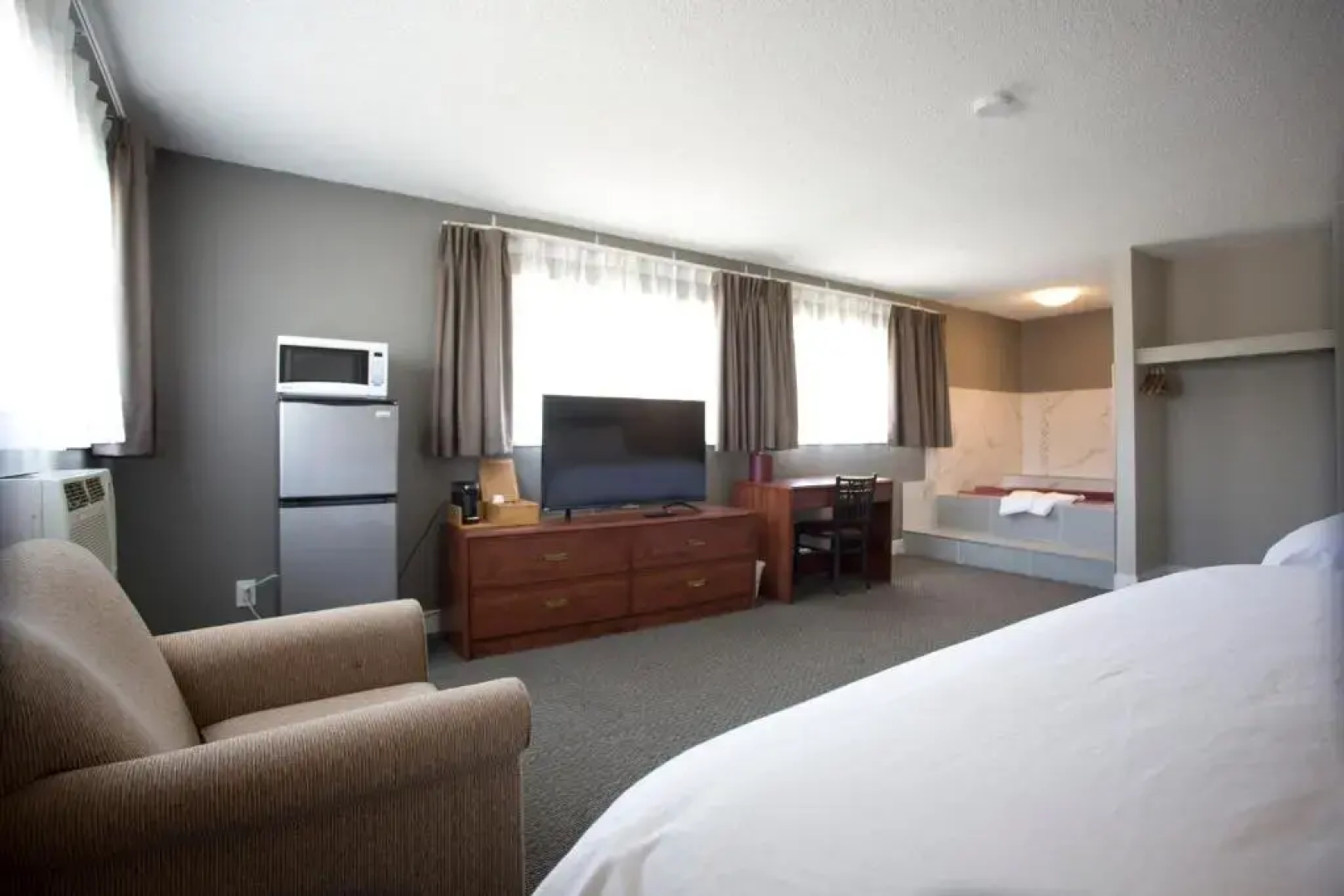 Premier Mountain Lodge and Suites