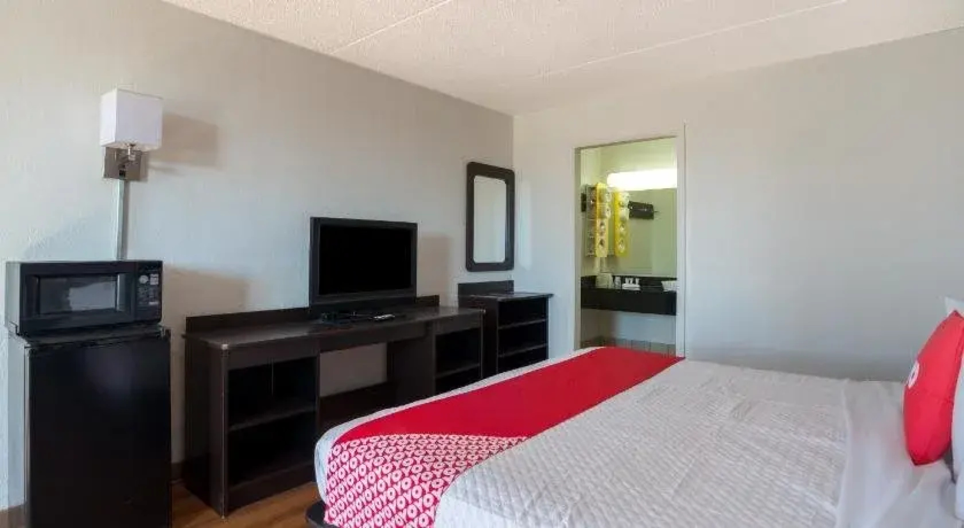 OYO Hotel Sweetwater TN West