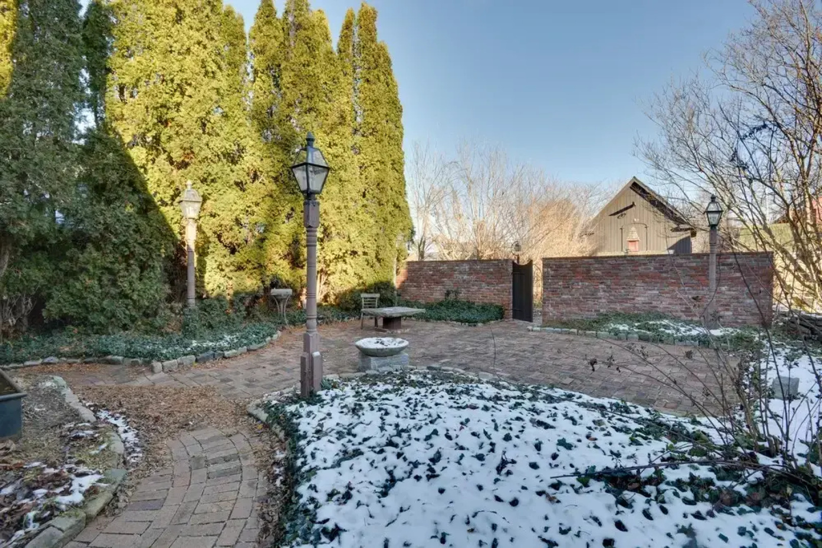 Sackets Harbor Apartment, Walk to Lake Ontario!