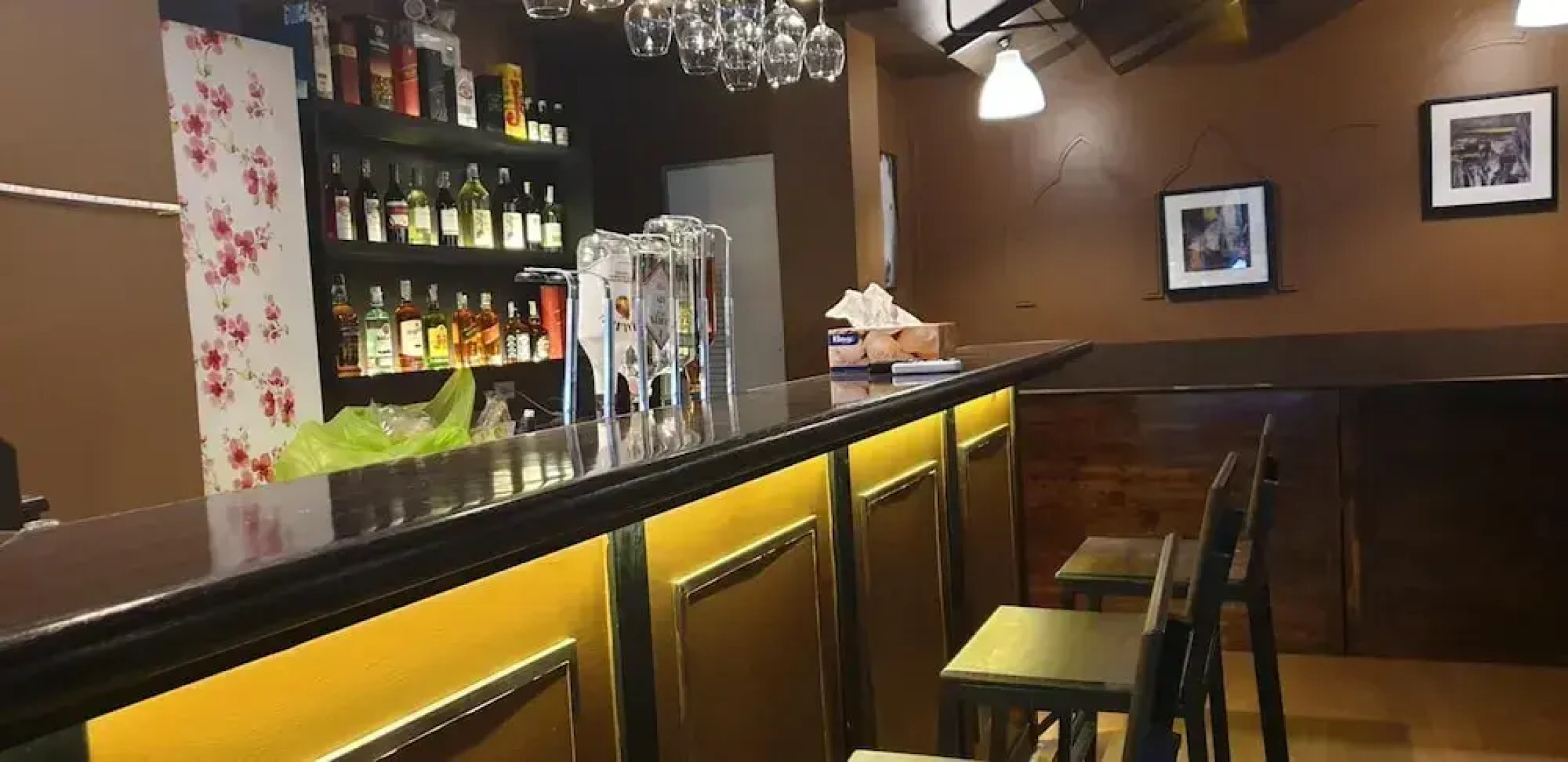 Vinary Hotel