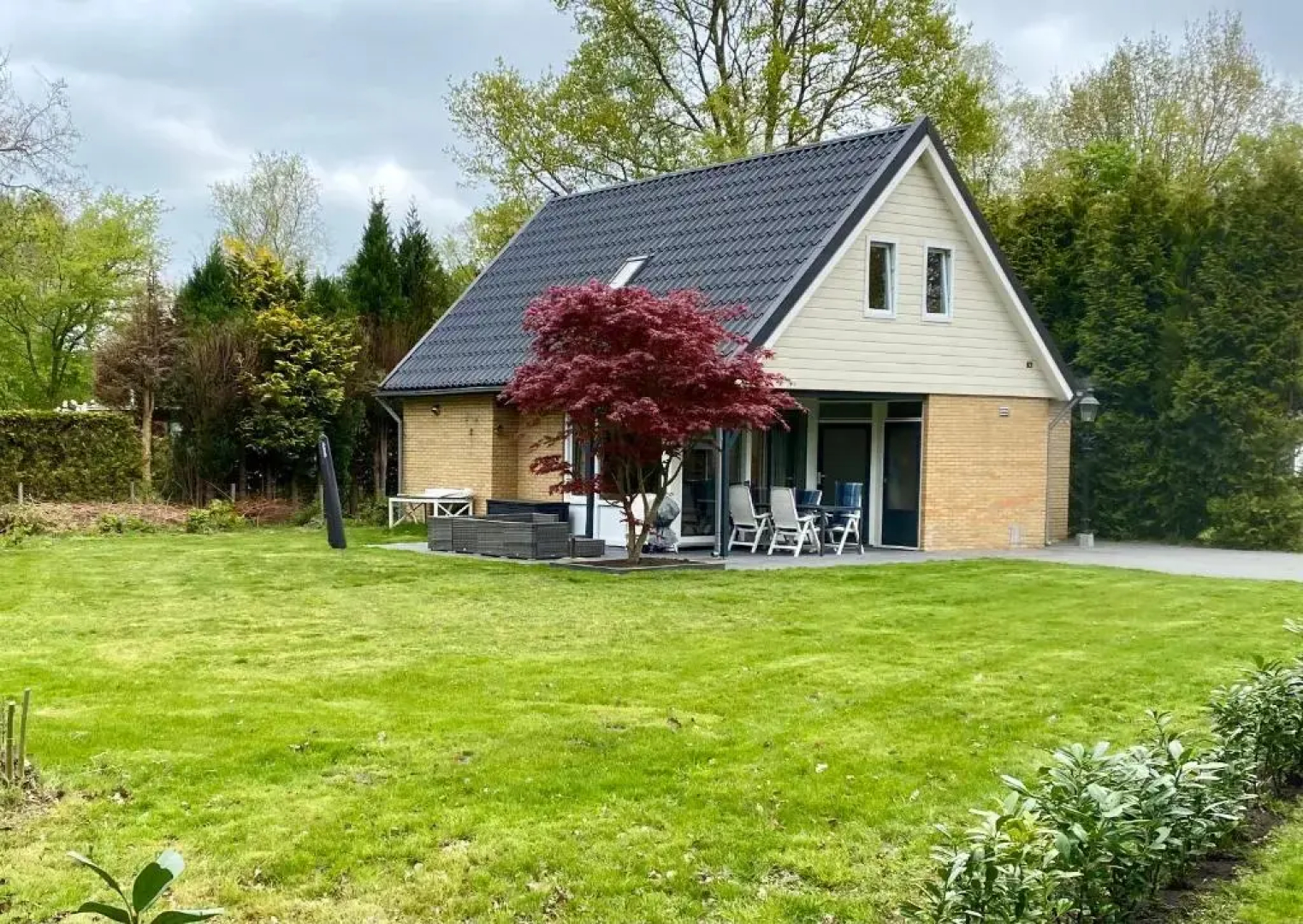 La Casa de Gasselte, een gezellig ruim huis in Drenthe pal naast het bos