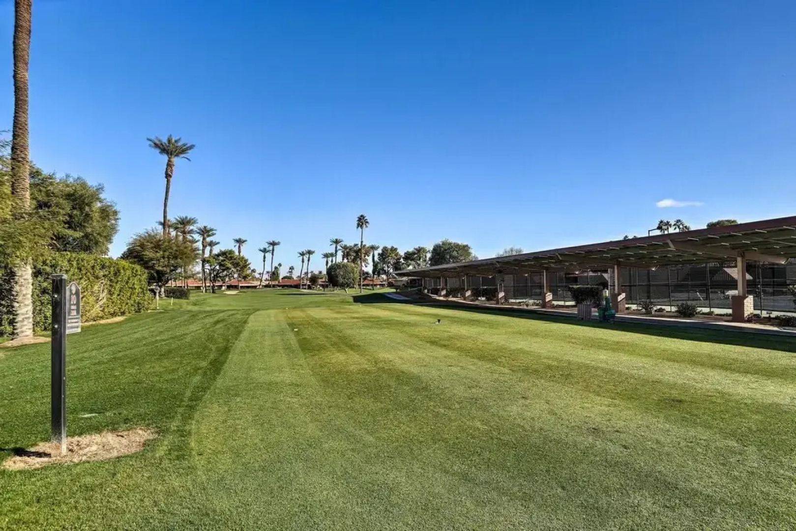 Resort Amenities: Rancho Mirage Country Club Home