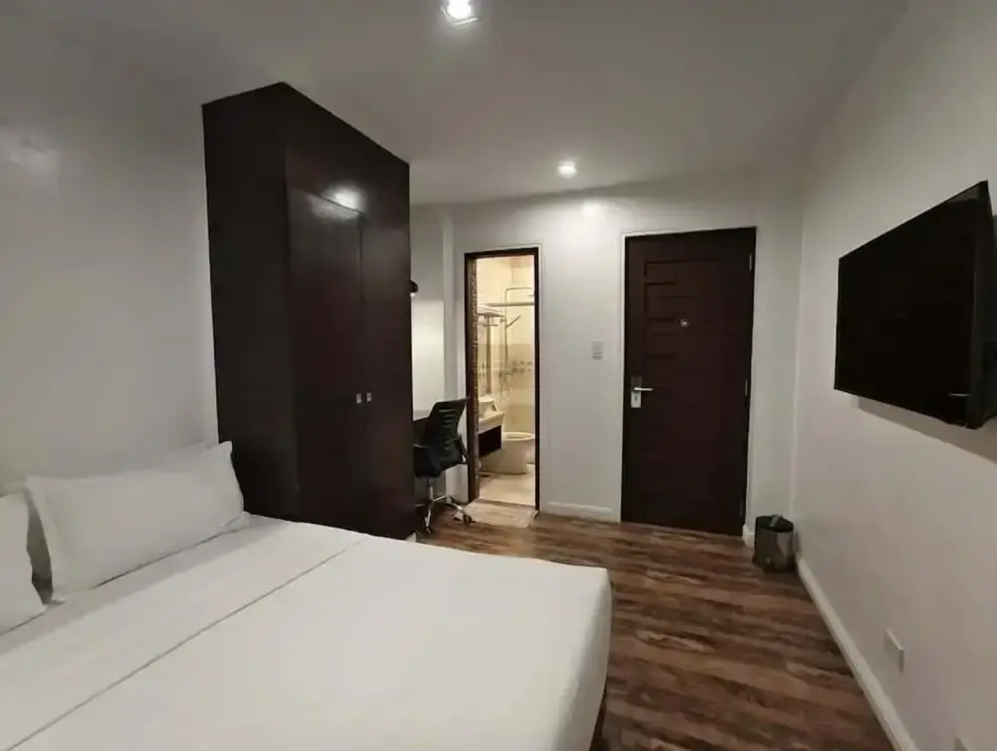 Ambien's Place Residential Hotel