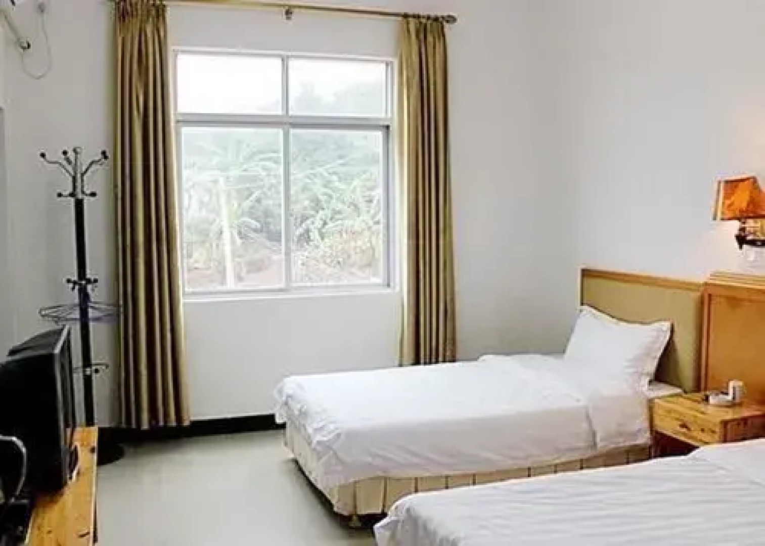 Haiyilian Hotel Beihai Weizhou Island