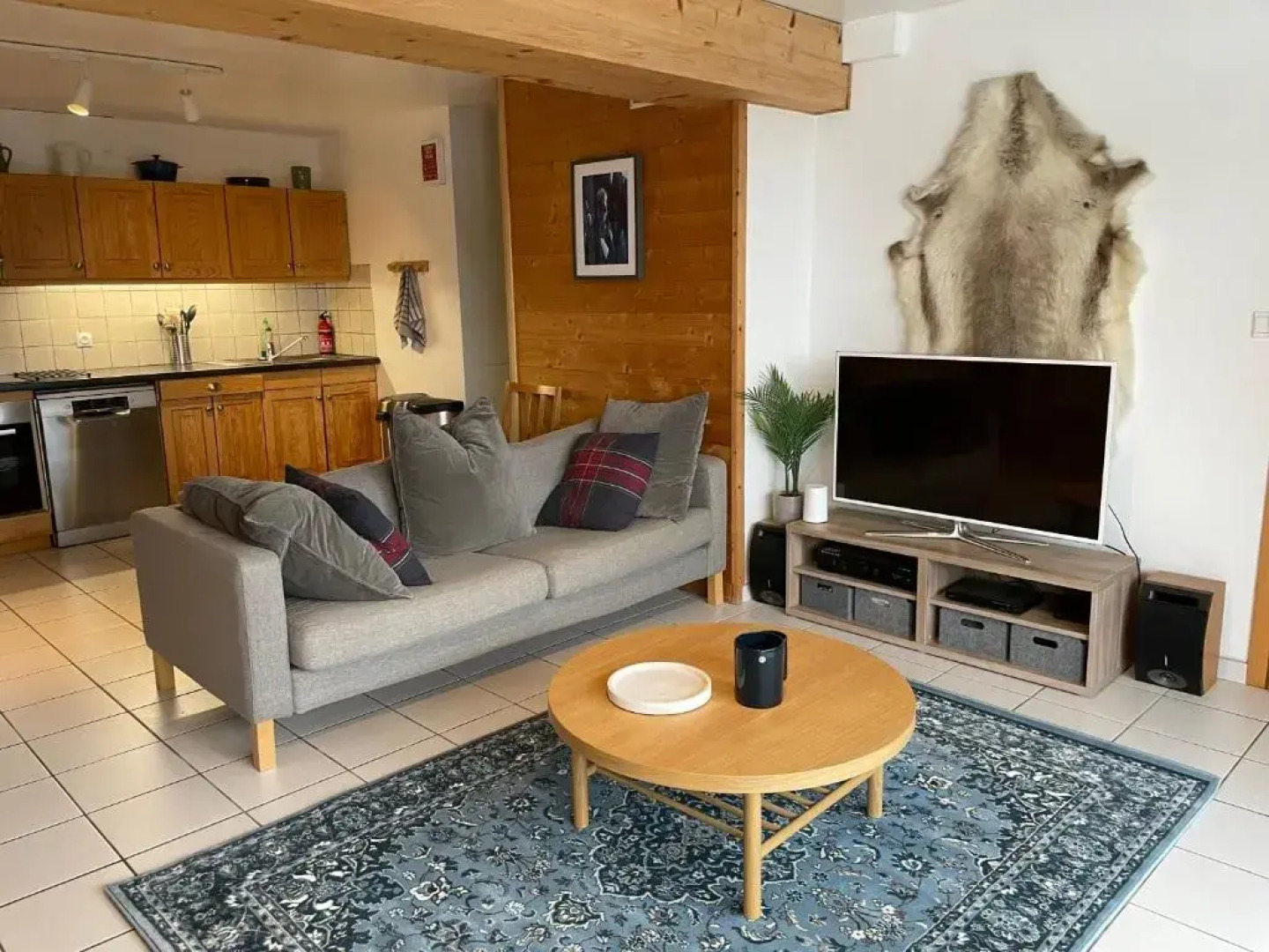 Central Morzine, Spacious 2 Bedroom Family Apartment
