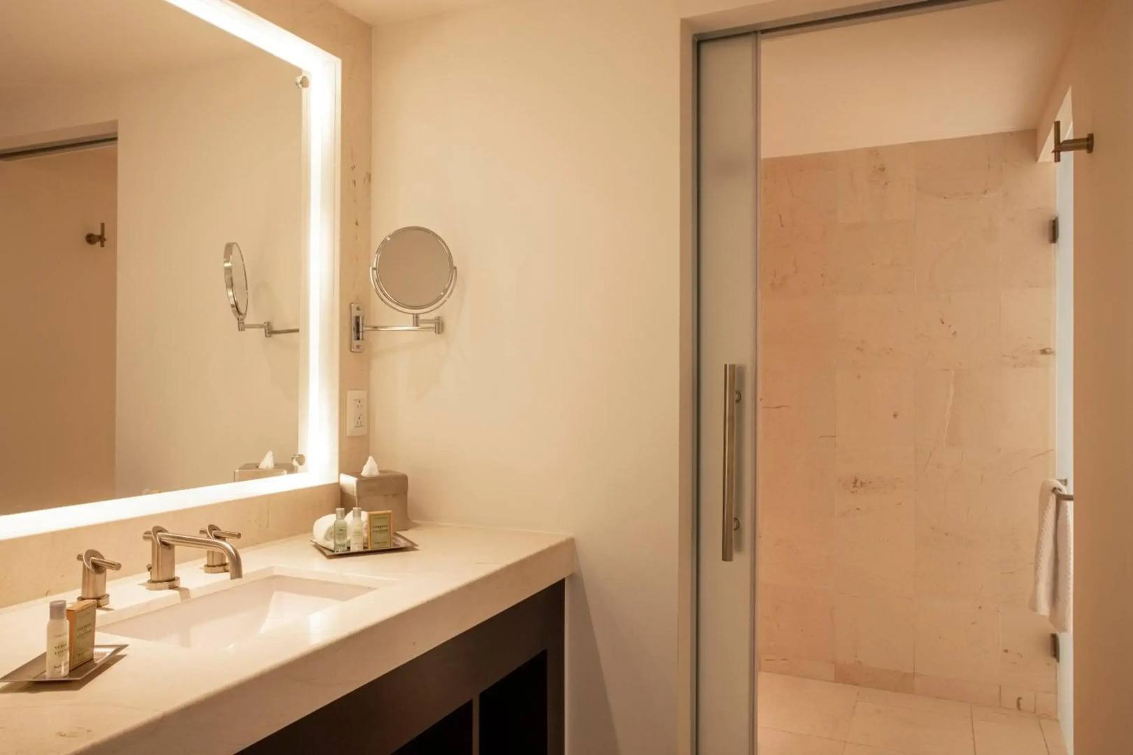 DoubleTree by Hilton Toluca