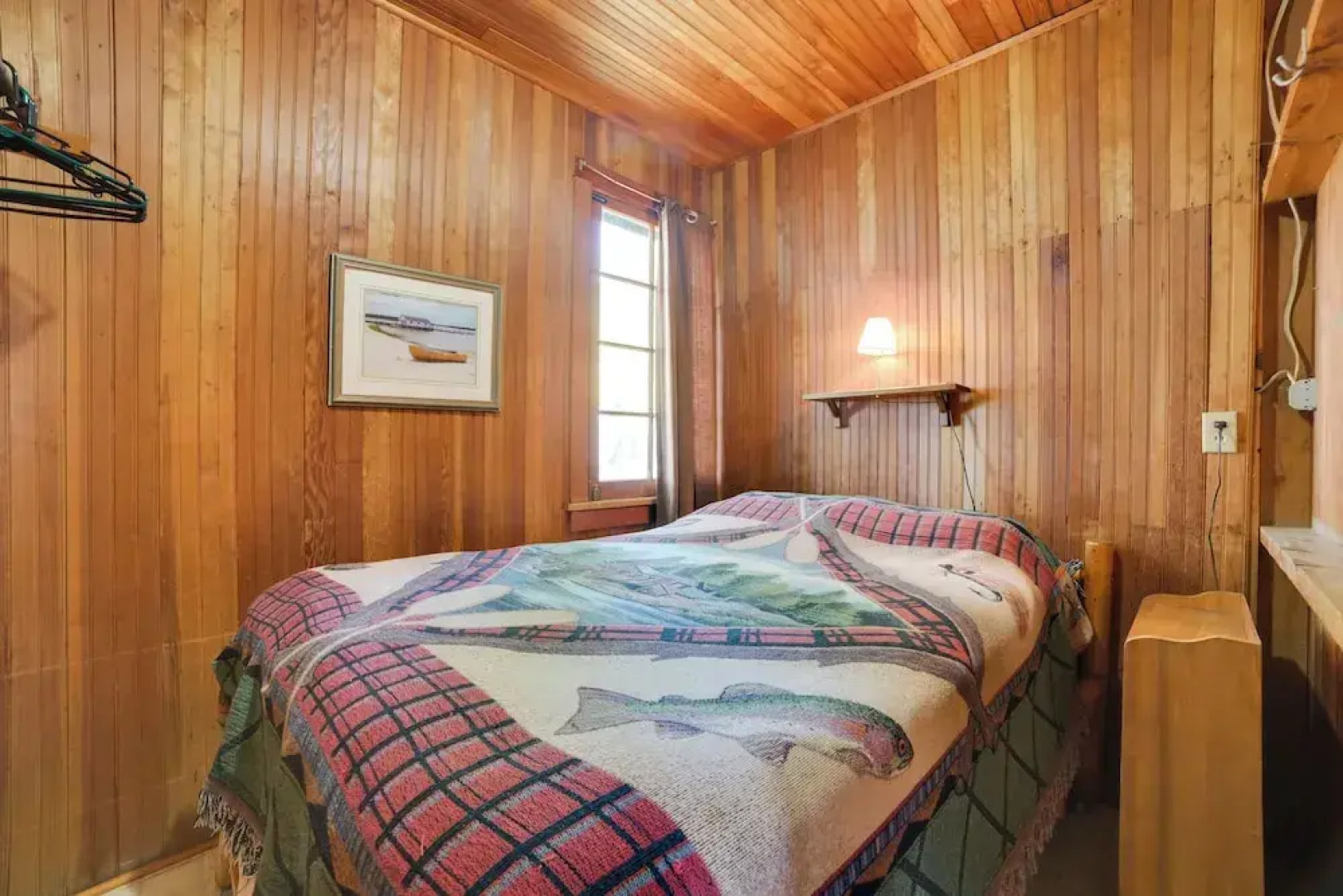 Fish, Boat & Relax: Lakefront Cedarville Cabin