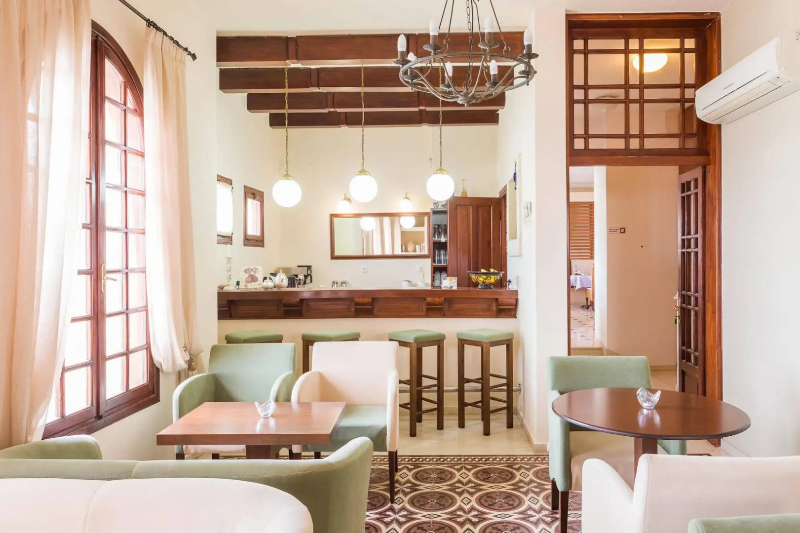 Palazzo Arhontiko Apartments