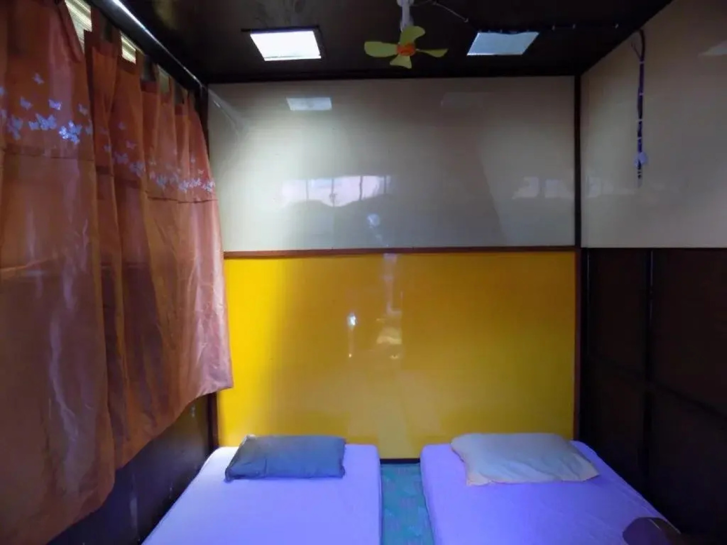 Terapung Hotel & Fish Garden