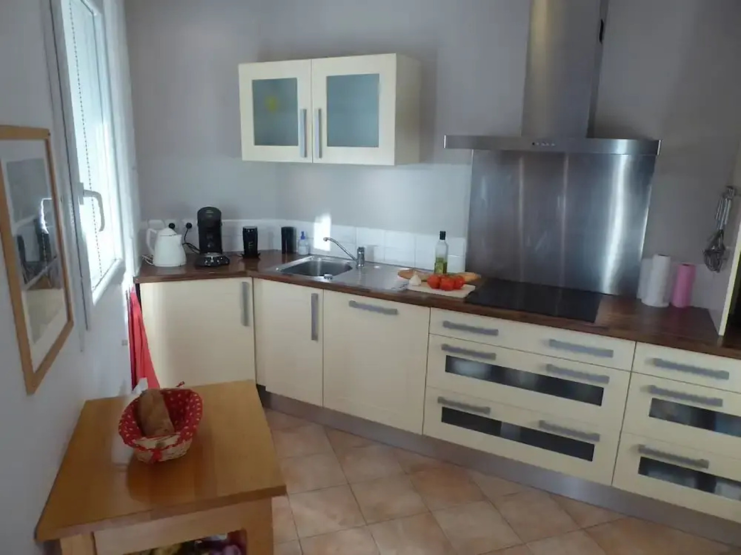 Cozy Villa in Caunes-Minervois with Swimming Pool